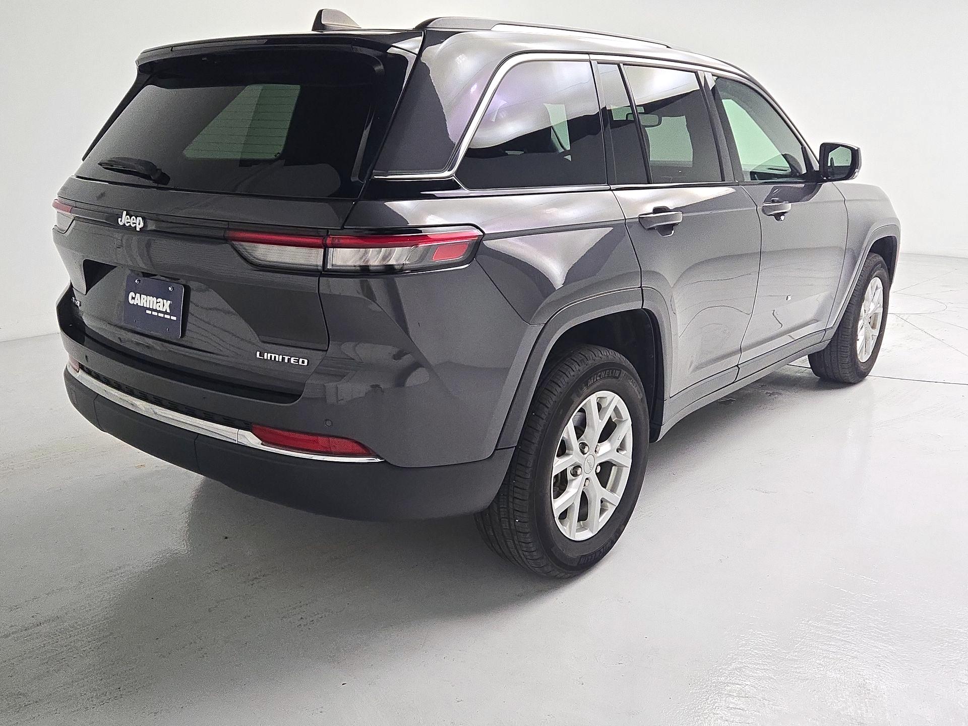 Thumbnail: 2023 Jeep Grand Cherokee - 5