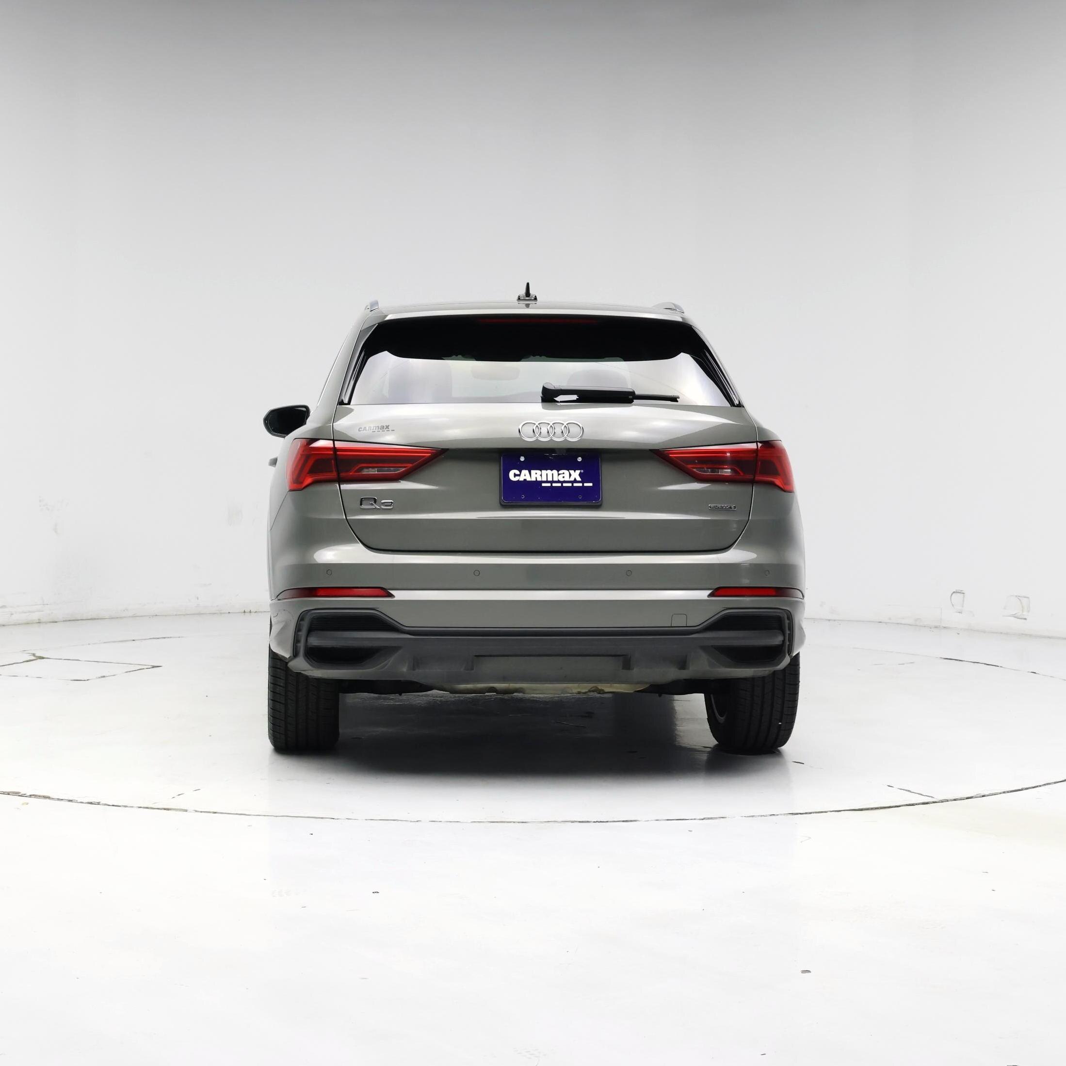 Thumbnail: 2023 Audi Q3 - 6