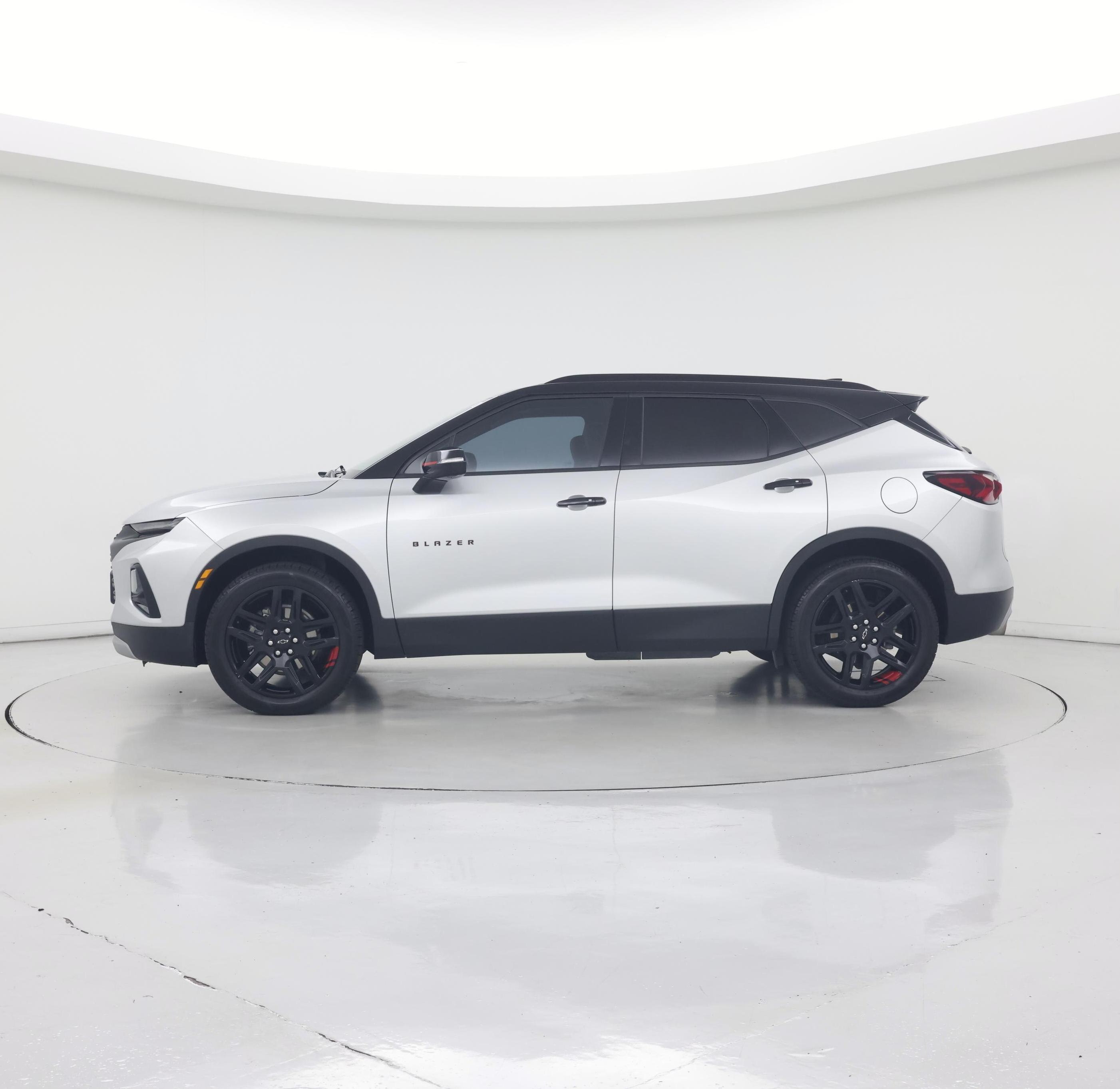 Thumbnail: 2022 Chevrolet Blazer - 3
