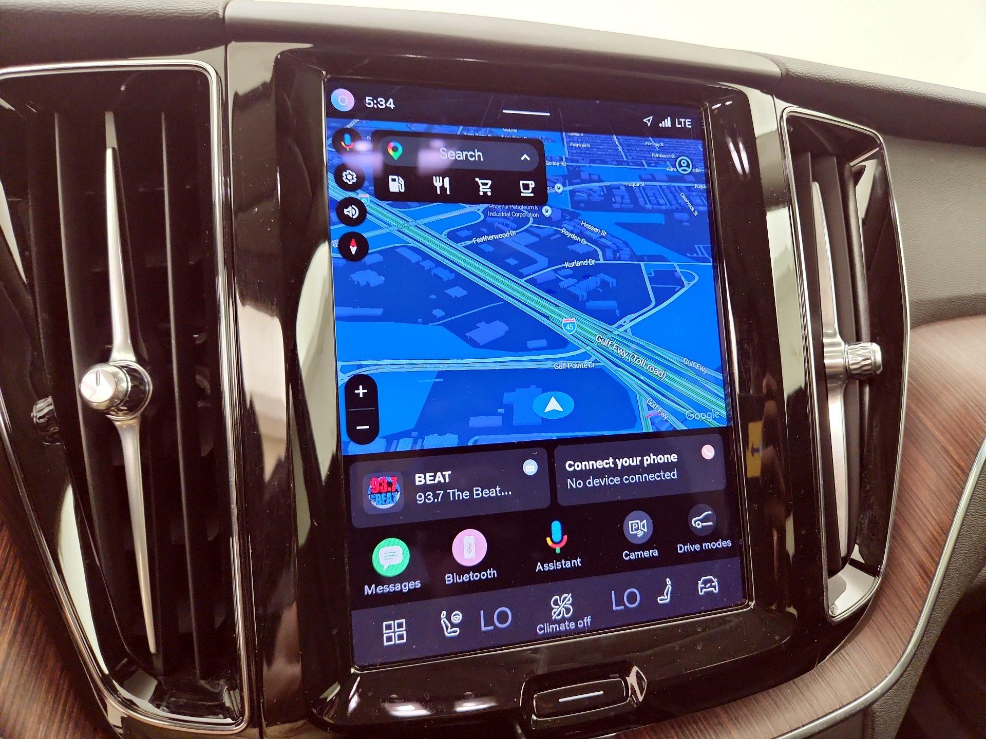 Thumbnail: 2023 Volvo XC60 - 14