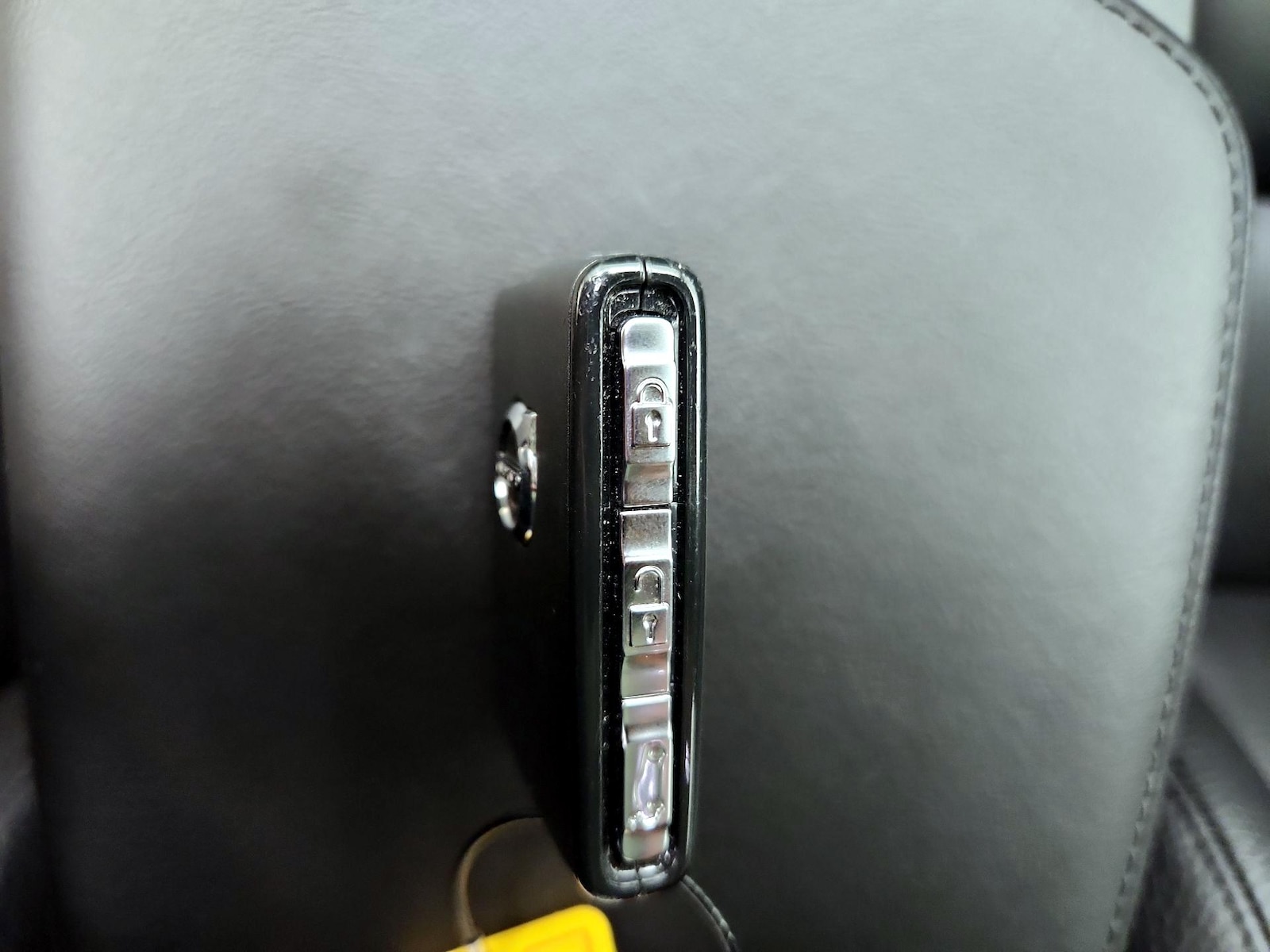 2023 Volvo XC60 Plus - Photo 25