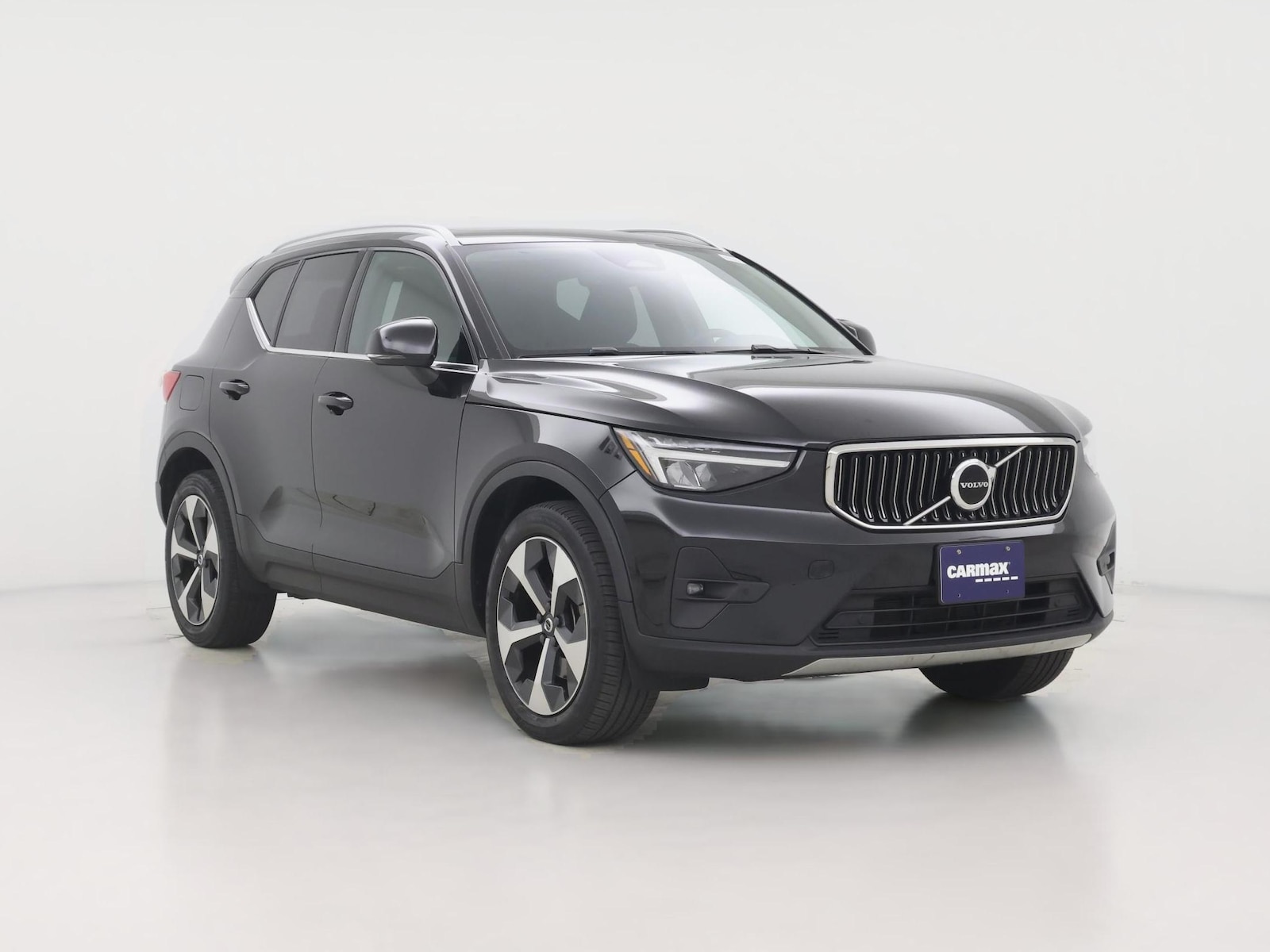 2023 Volvo XC40