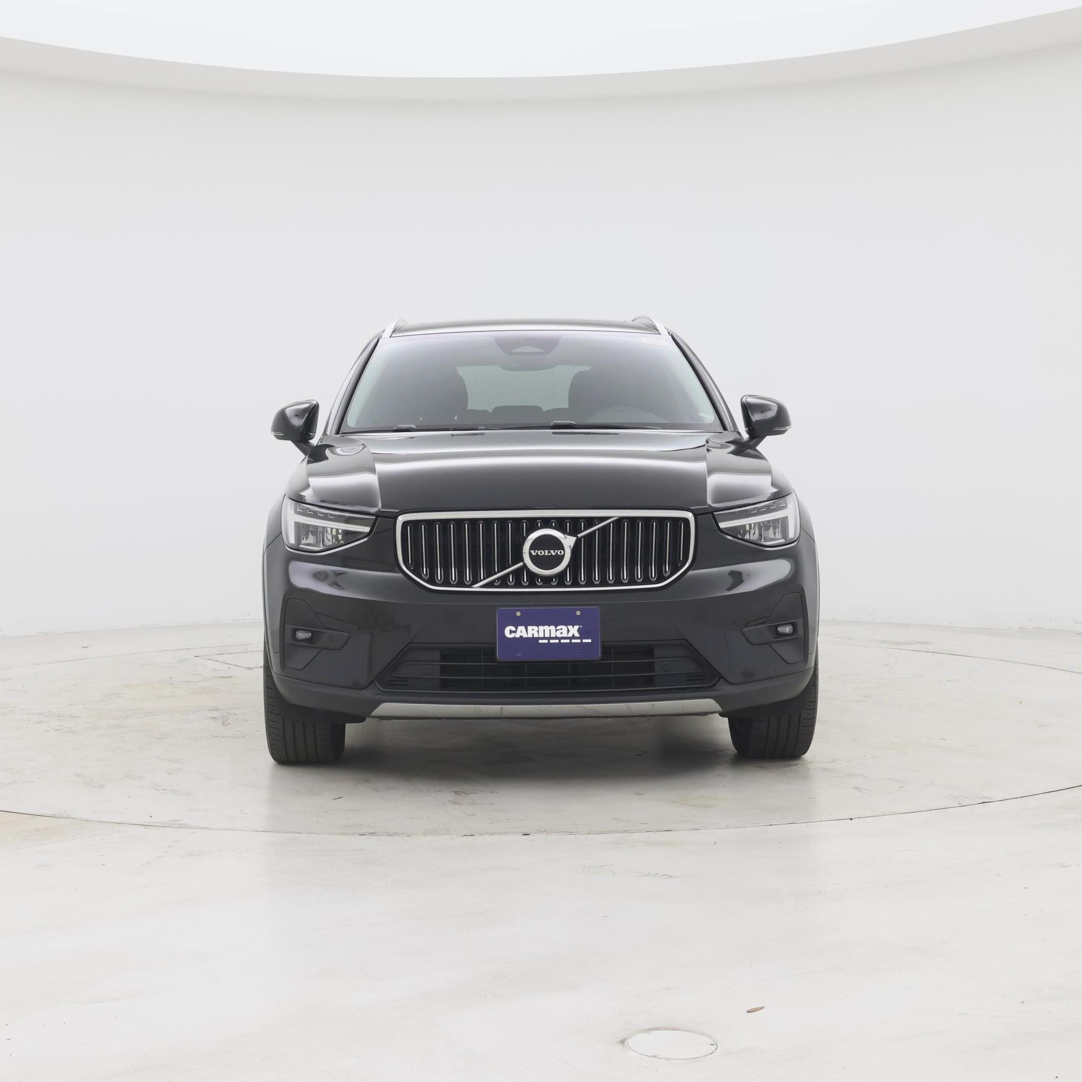 Thumbnail: 2023 Volvo XC40 - 5