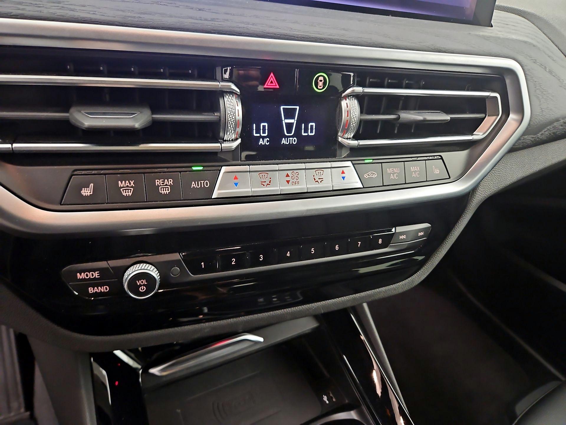 Thumbnail: 2024 BMW X3 - 15