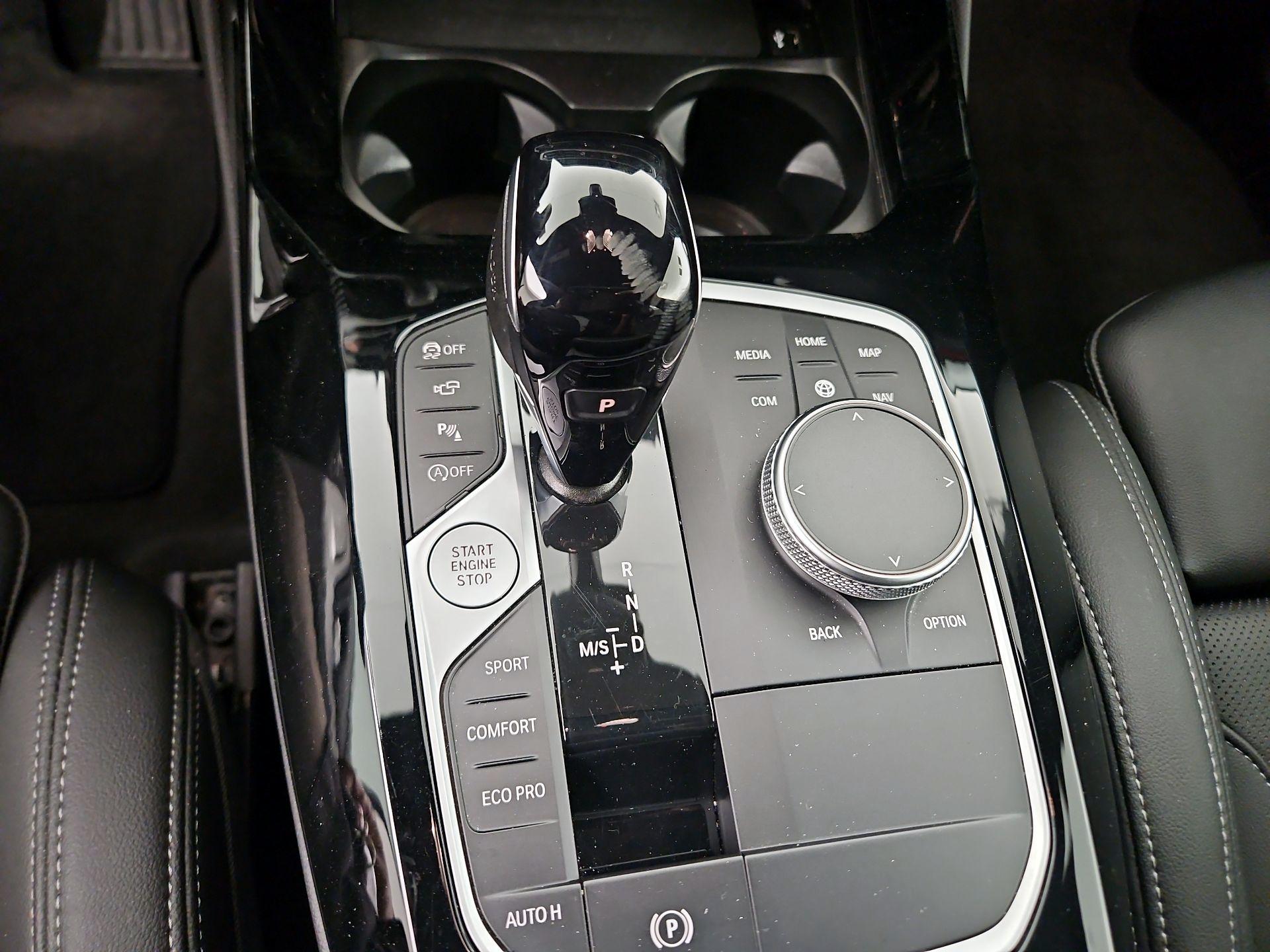 Thumbnail: 2024 BMW X3 - 16