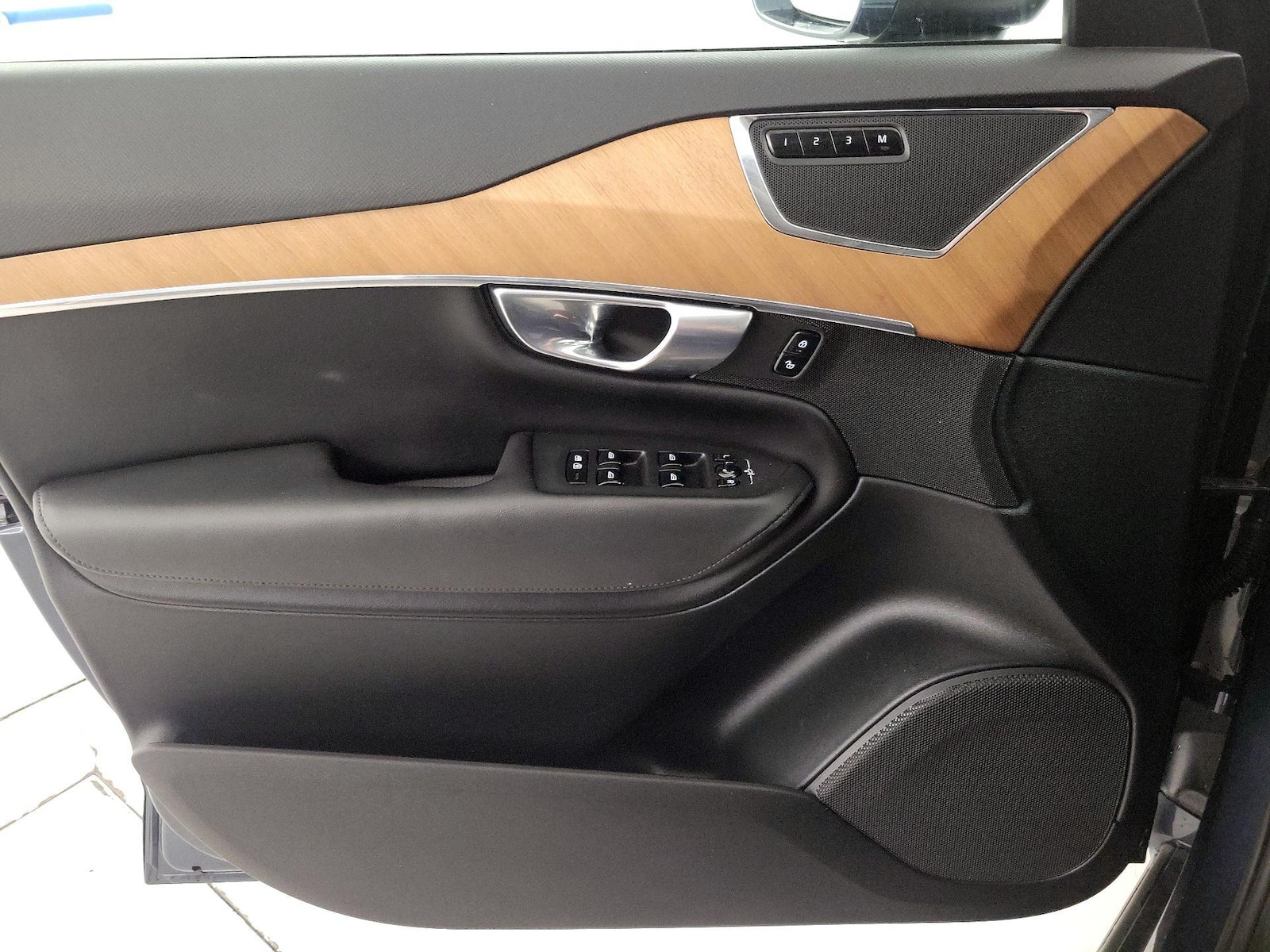 2023 Volvo XC90 Core - Photo 13