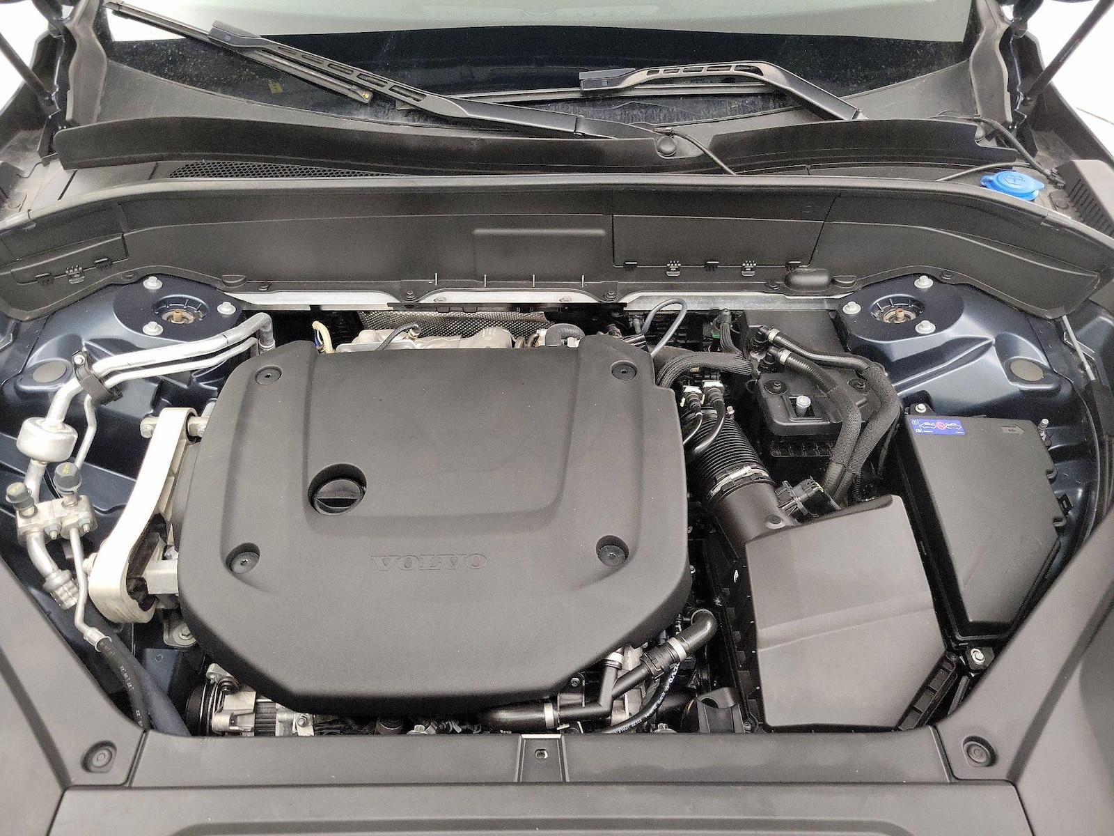 2023 Volvo XC90 Core - Photo 24