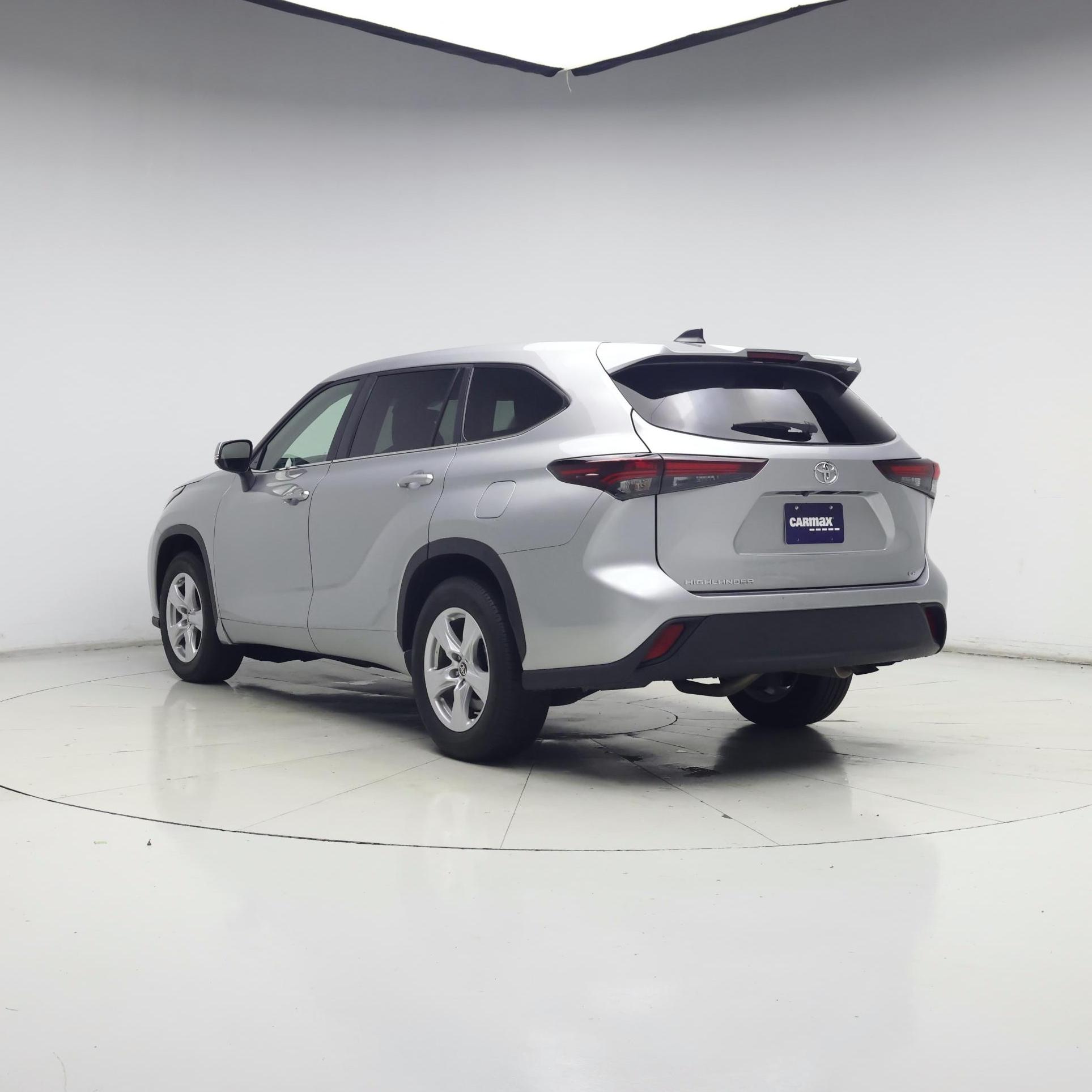 Thumbnail: 2025 Toyota Highlander - 2