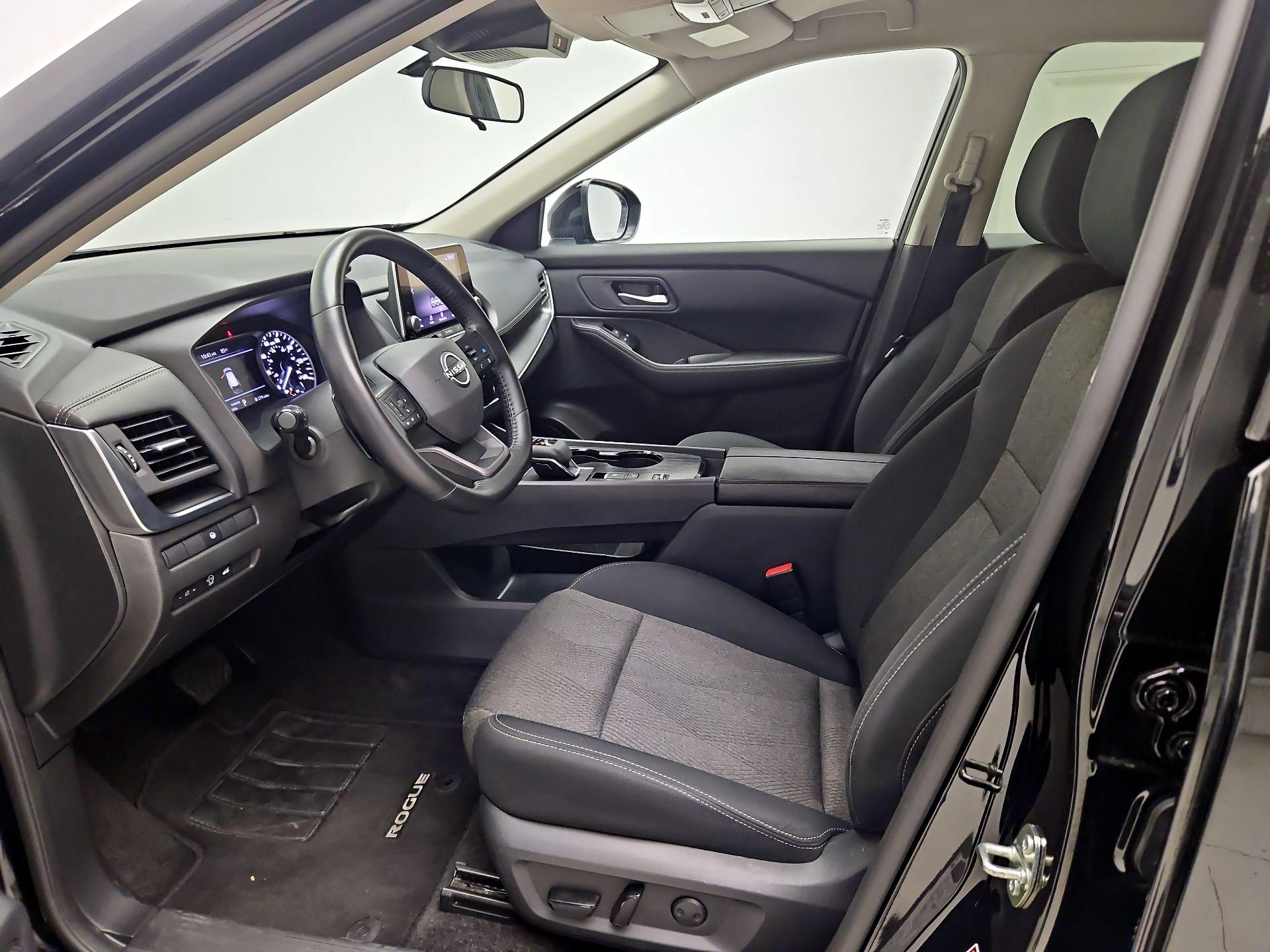 Thumbnail: 2025 Nissan Rogue - 11