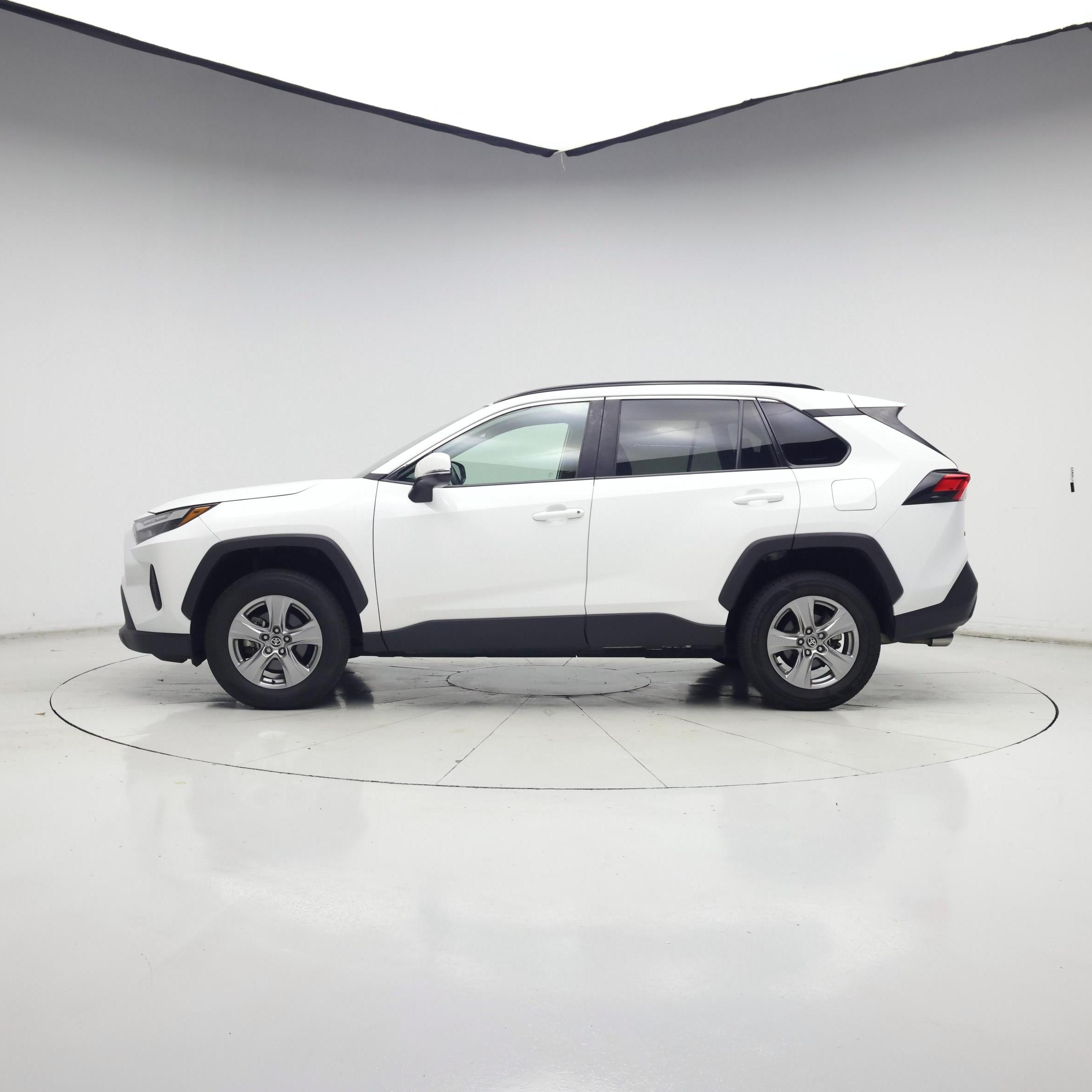 Thumbnail: 2024 Toyota RAV4 - 3