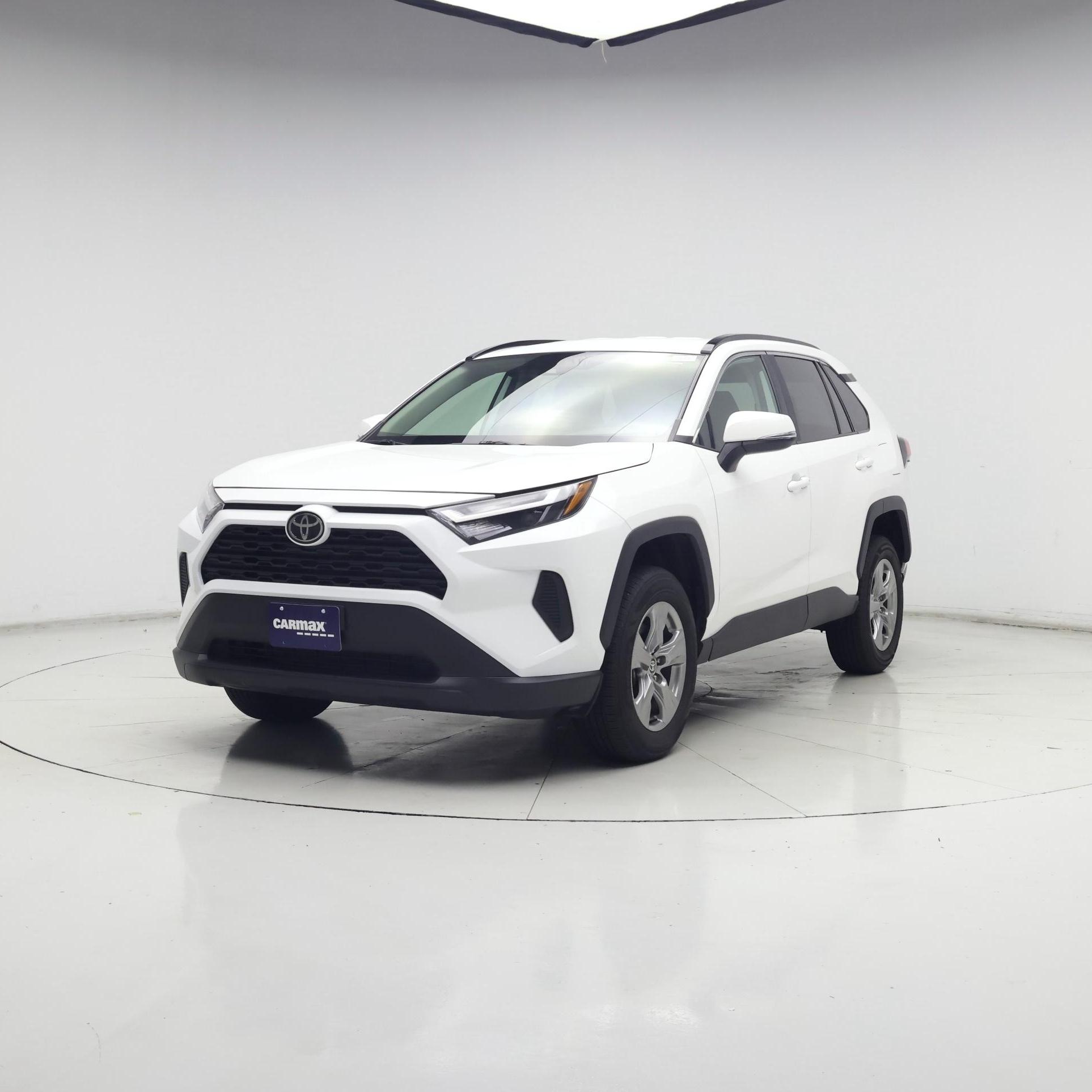 Thumbnail: 2024 Toyota RAV4 - 4