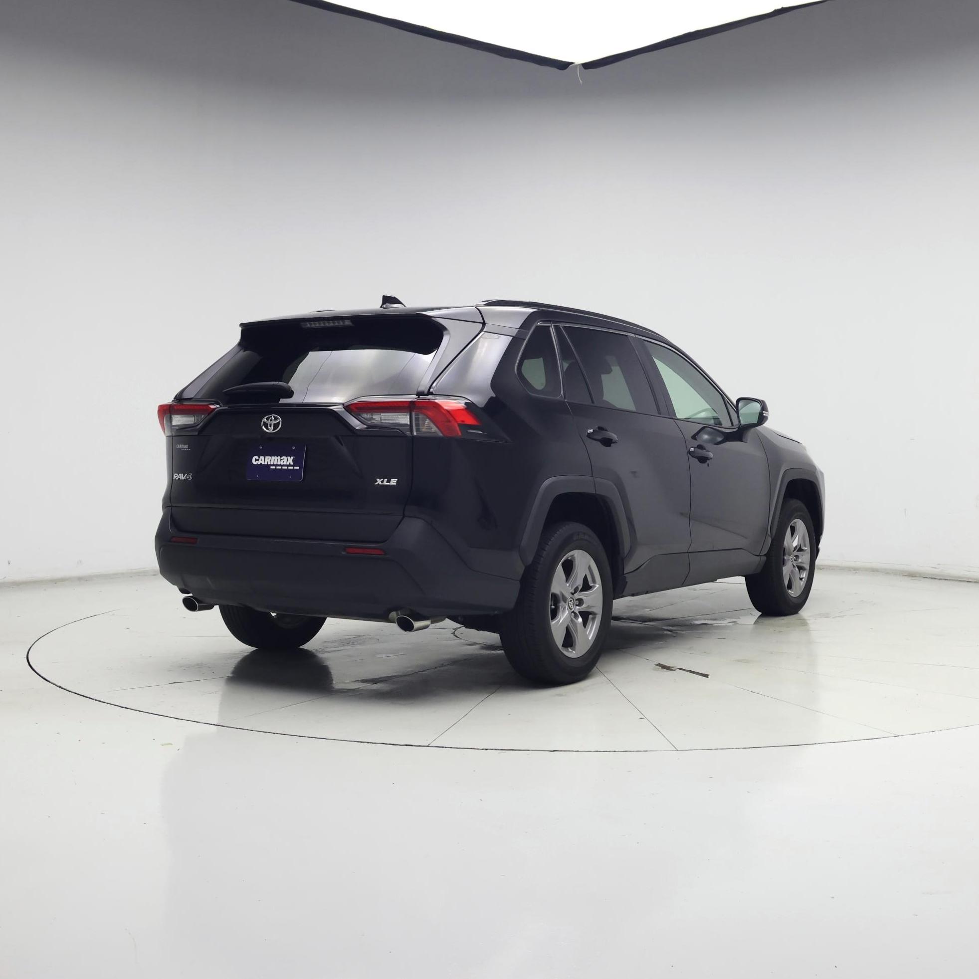 Thumbnail: 2025 Toyota RAV4 - 8