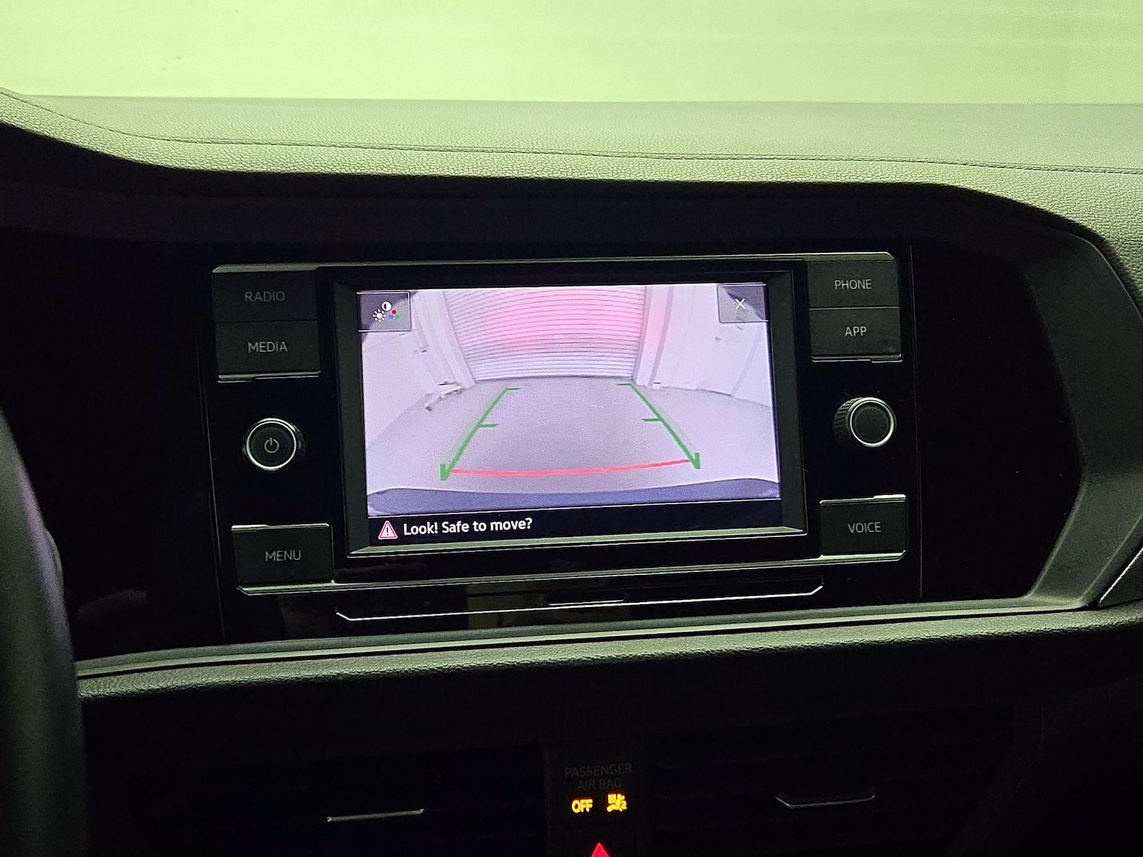 2024 Volkswagen Jetta Sport - Photo 13