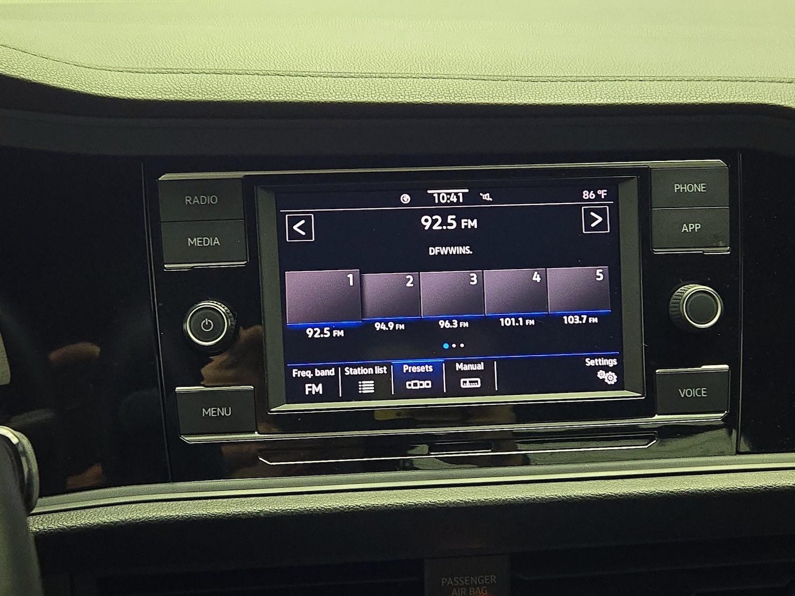 2024 Volkswagen Jetta Sport - Photo 14