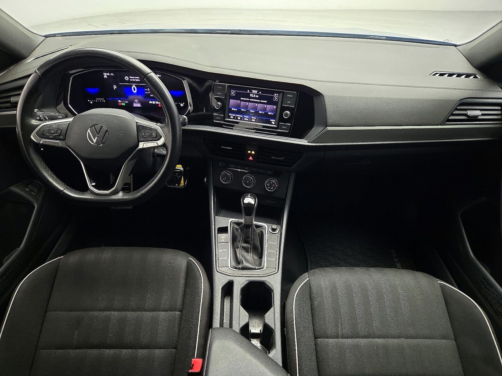 2024 Volkswagen Jetta Sport - Photo 8