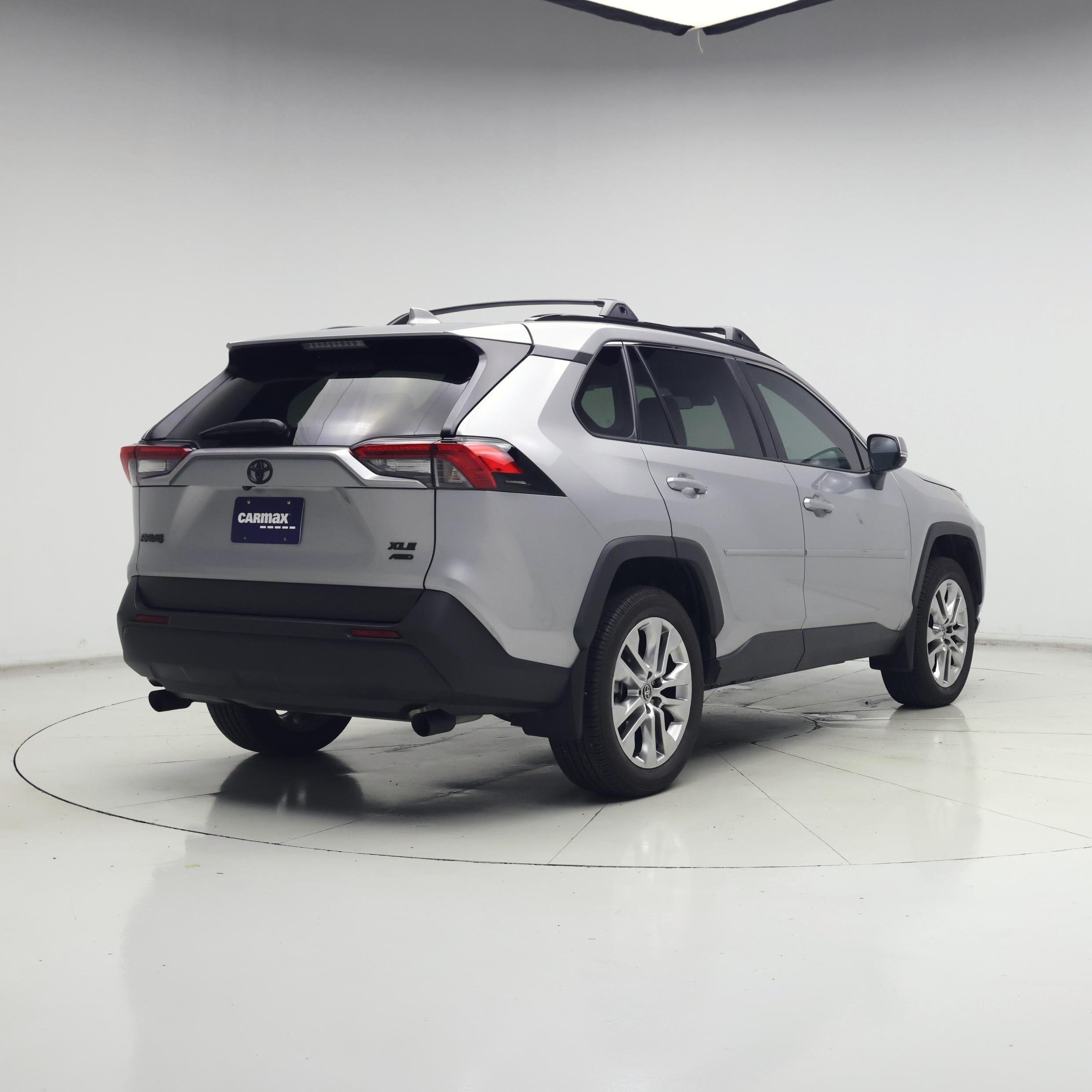 Thumbnail: 2025 Toyota RAV4 - 8