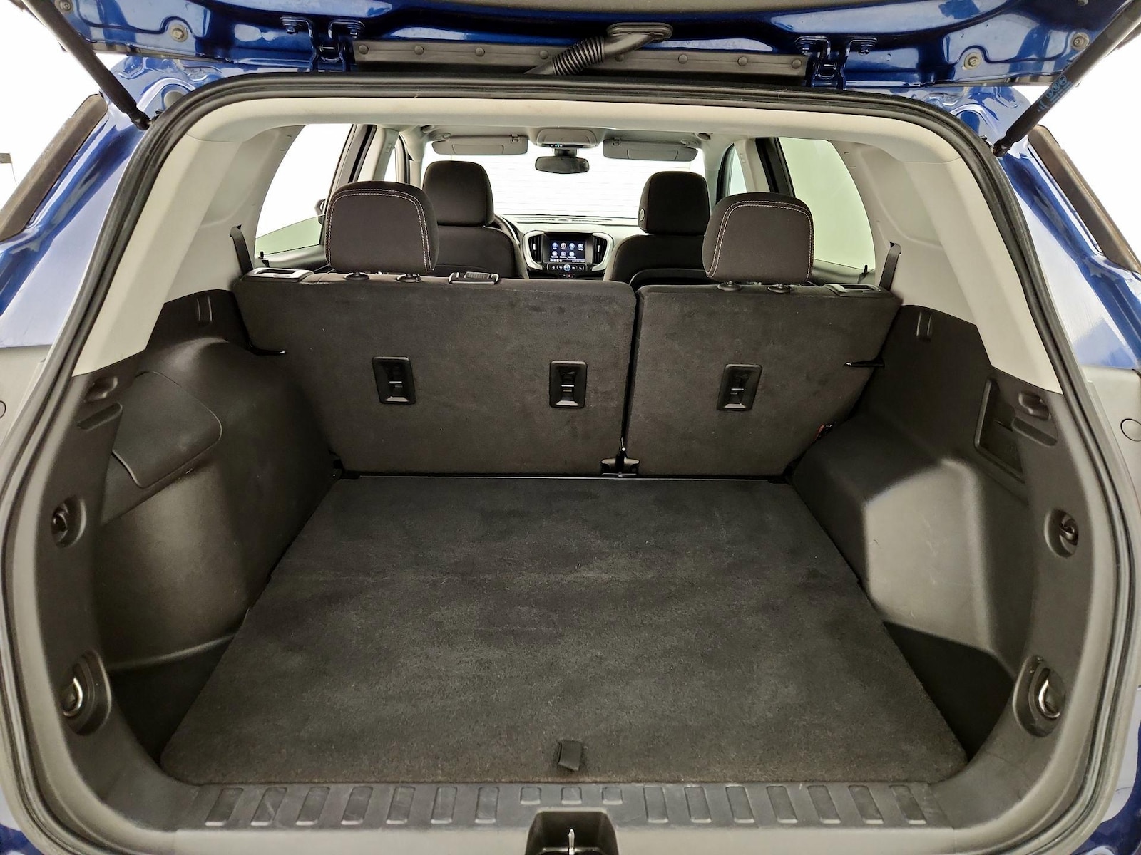 2022 GMC Terrain SLE - Photo 21