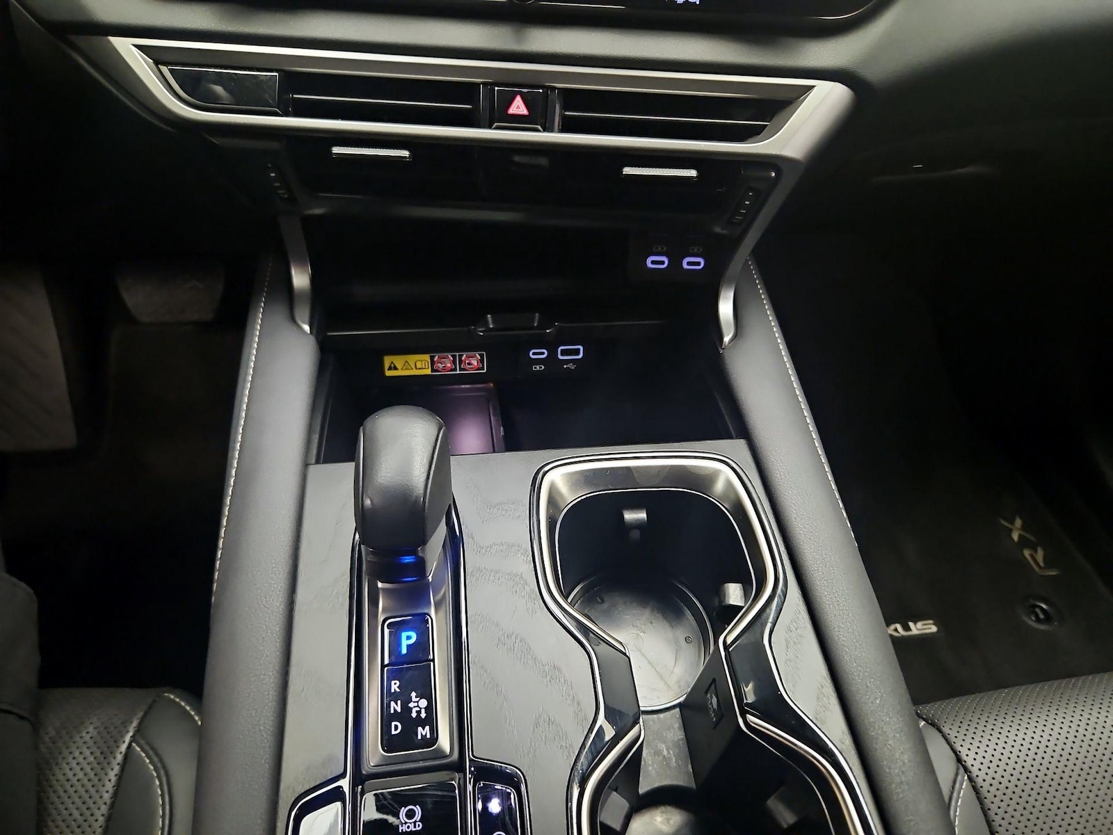 2024 Lexus RX 350 - Photo 17