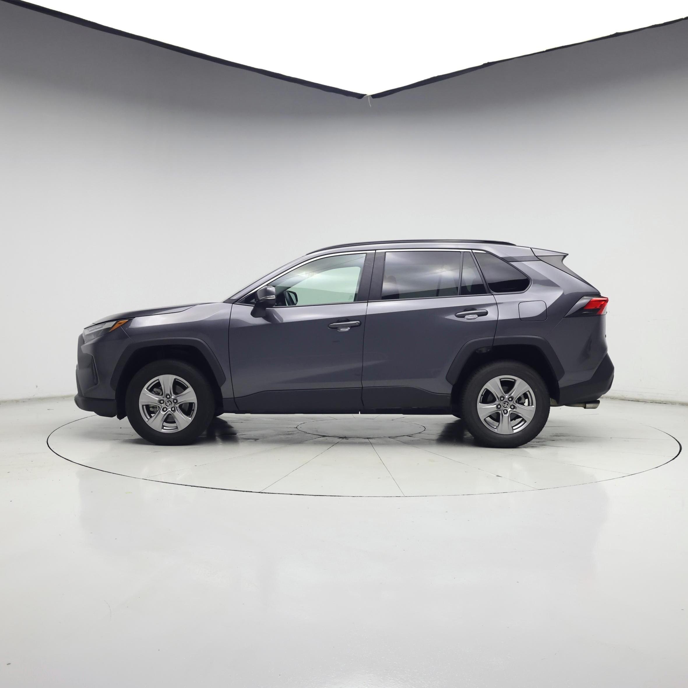 Thumbnail: 2025 Toyota RAV4 - 3
