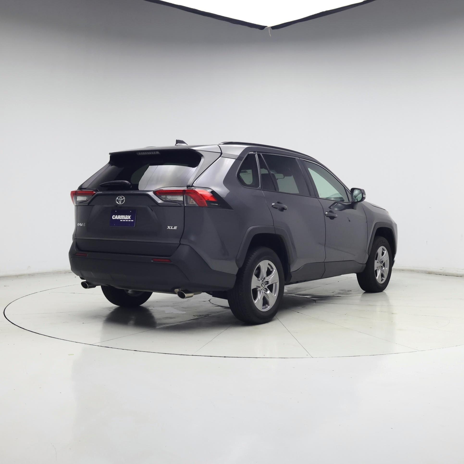 Thumbnail: 2025 Toyota RAV4 - 8