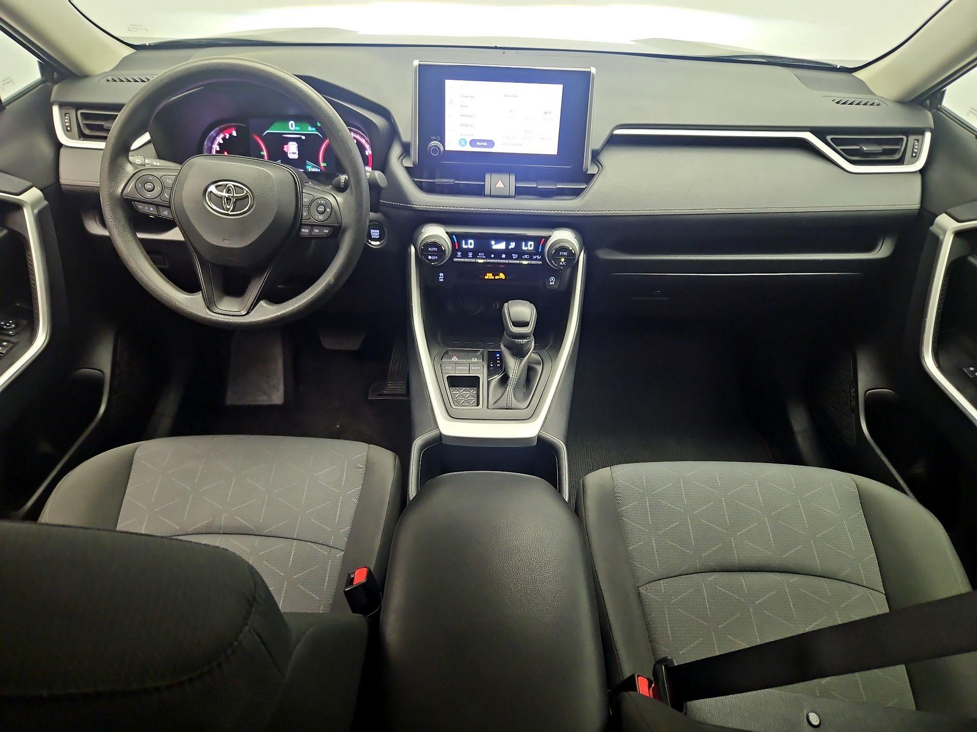 Thumbnail: 2025 Toyota RAV4 - 9