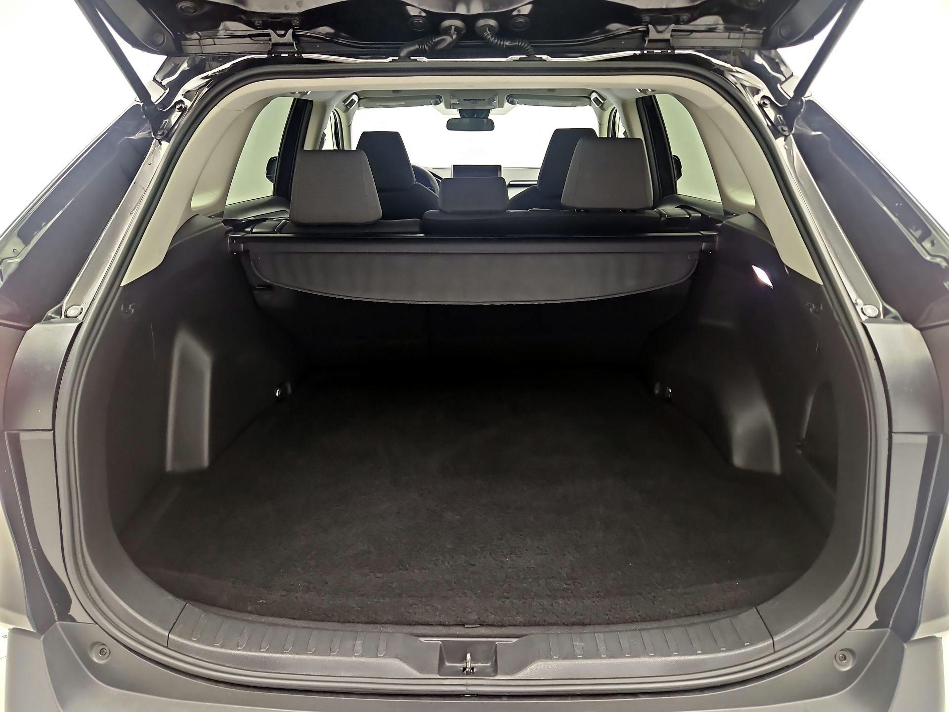 Thumbnail: 2025 Toyota RAV4 - 18