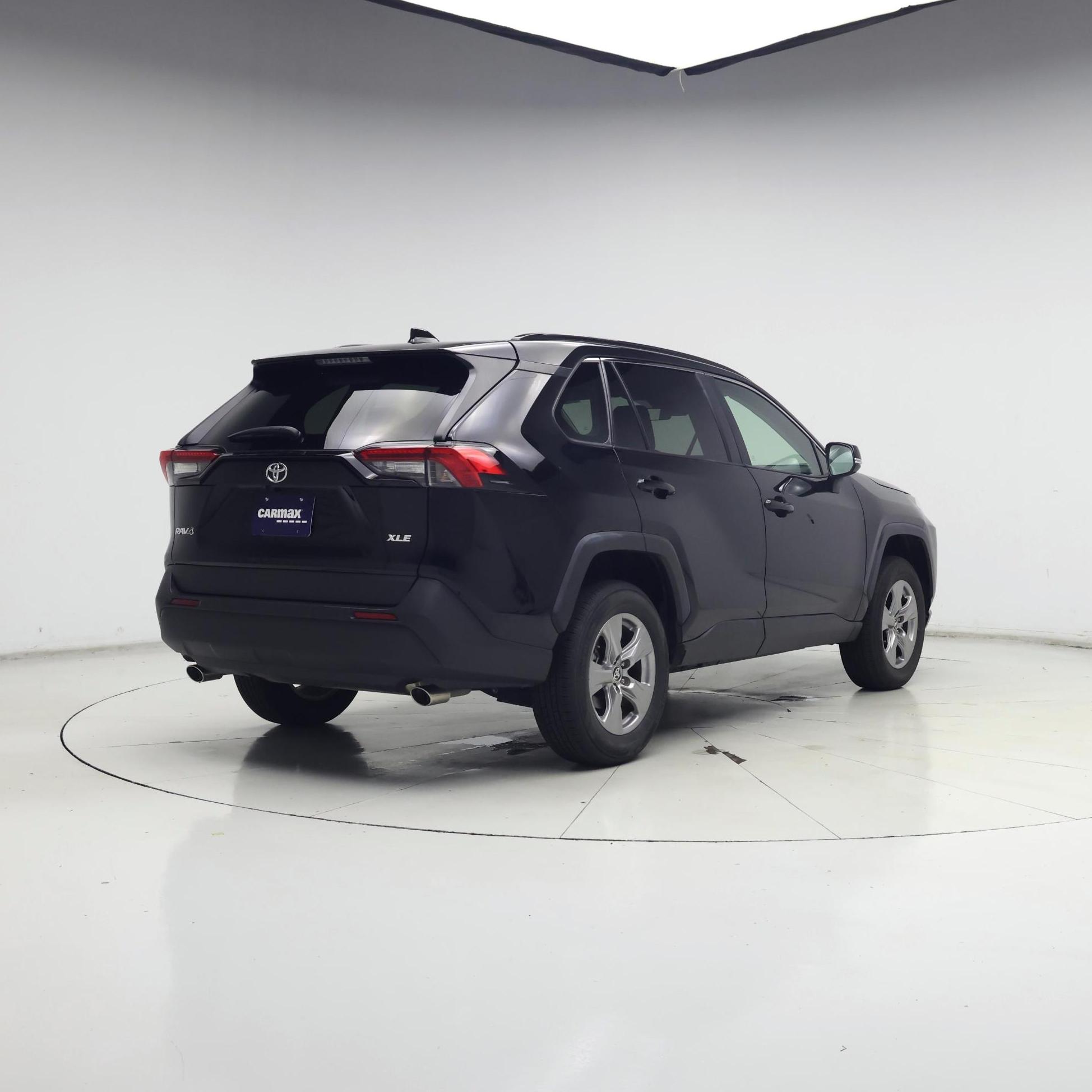 Thumbnail: 2025 Toyota RAV4 - 8