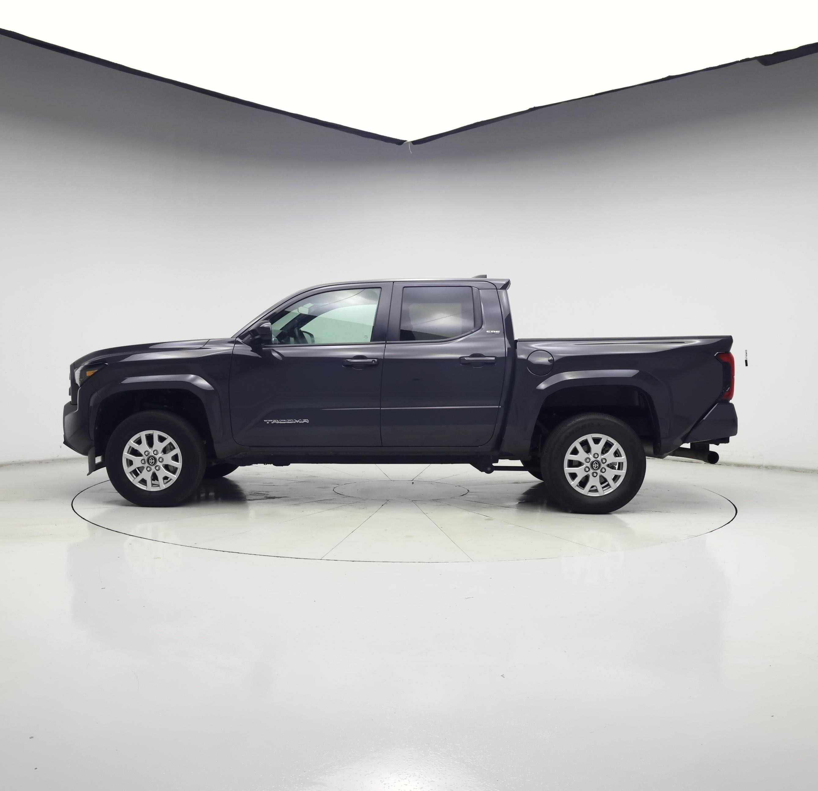 Thumbnail: 2024 Toyota Tacoma - 3