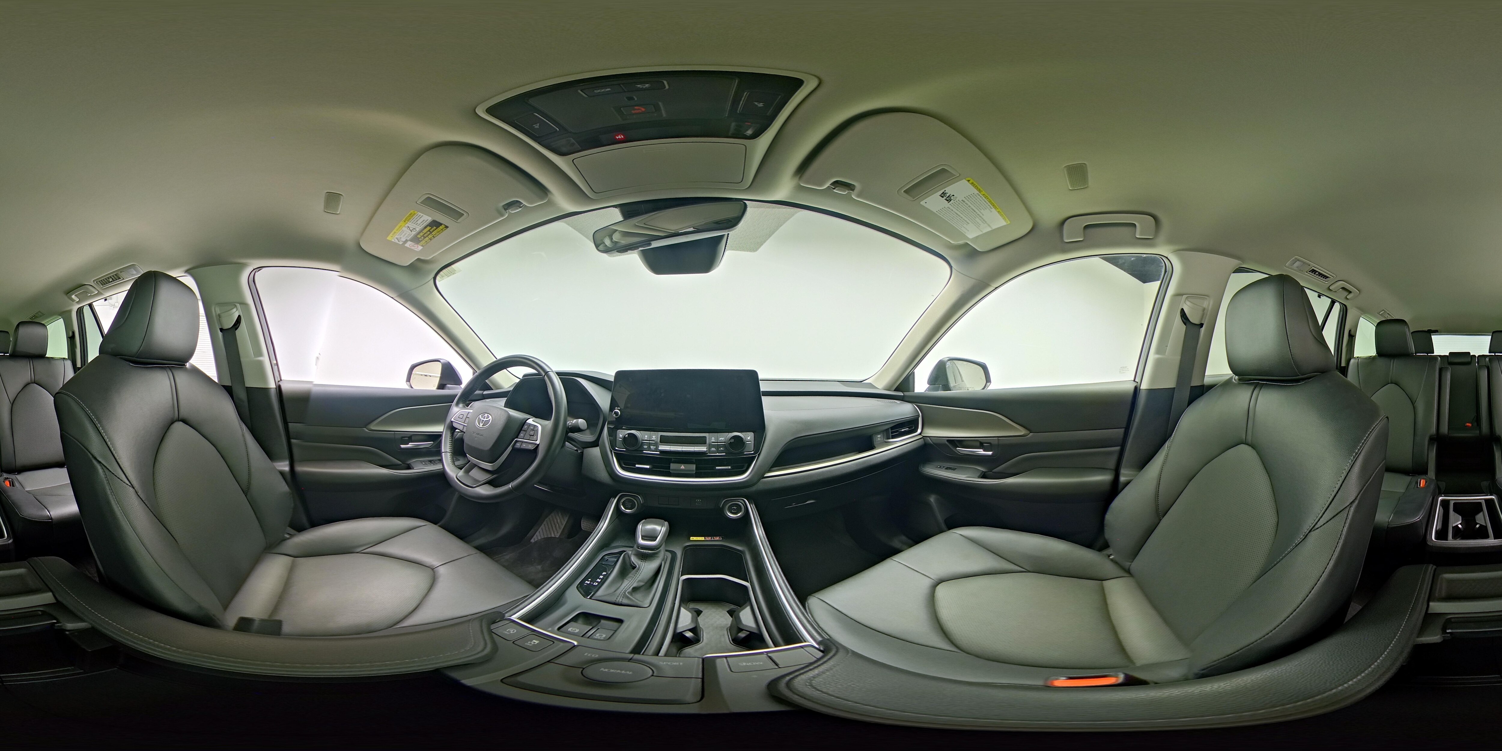 2025 Toyota Grand Highlander XLE - Photo 25