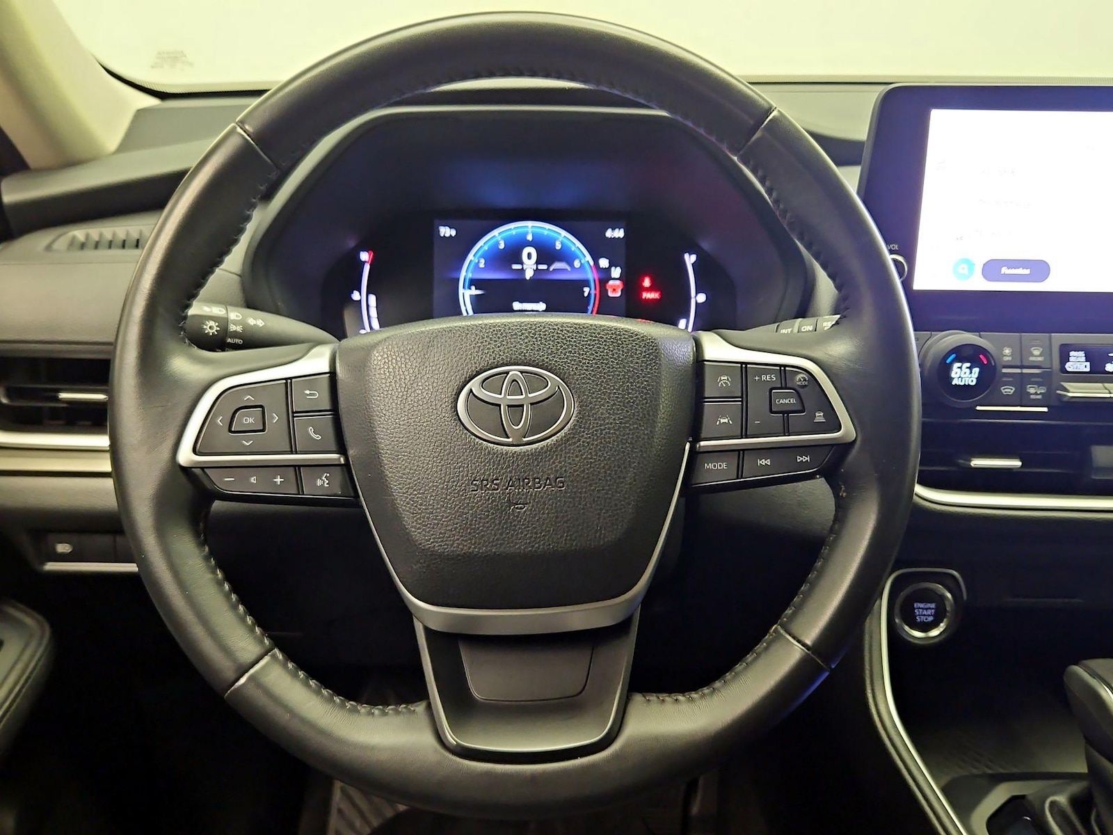 2025 Toyota Grand Highlander XLE - Photo 11