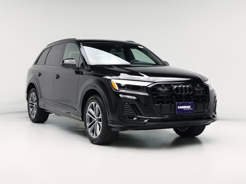 2026 Audi Q7 Premium