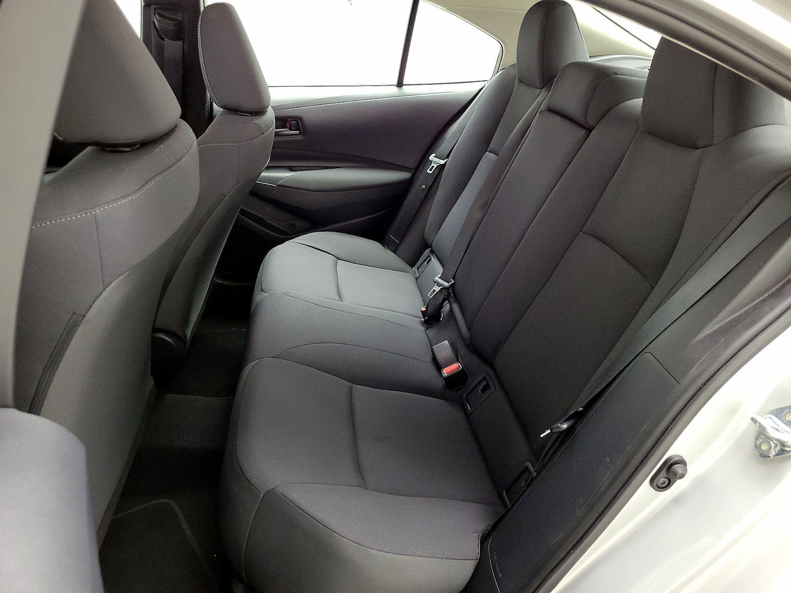2024 Toyota Corolla LE - Photo 21