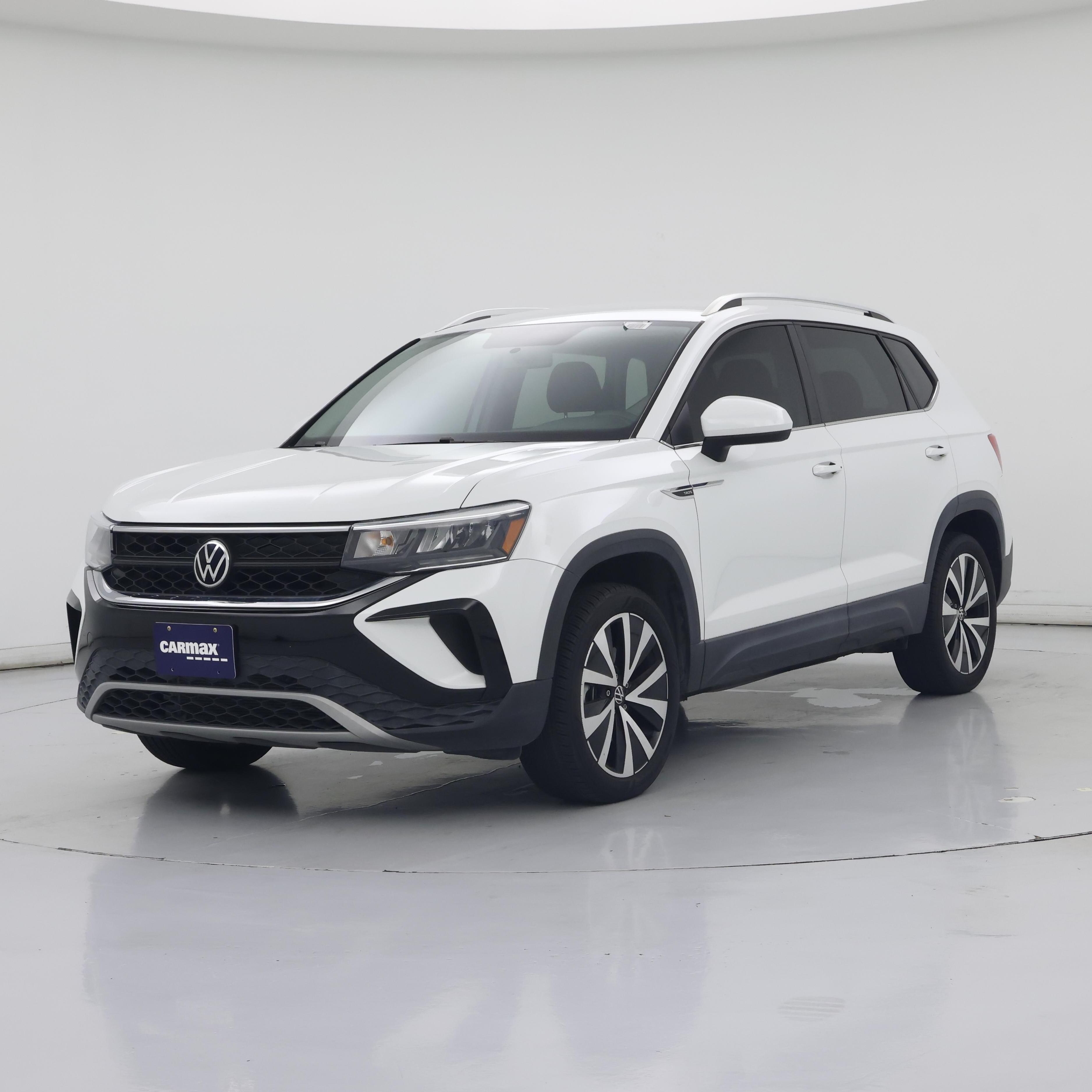Thumbnail: 2022 Volkswagen Taos - 4