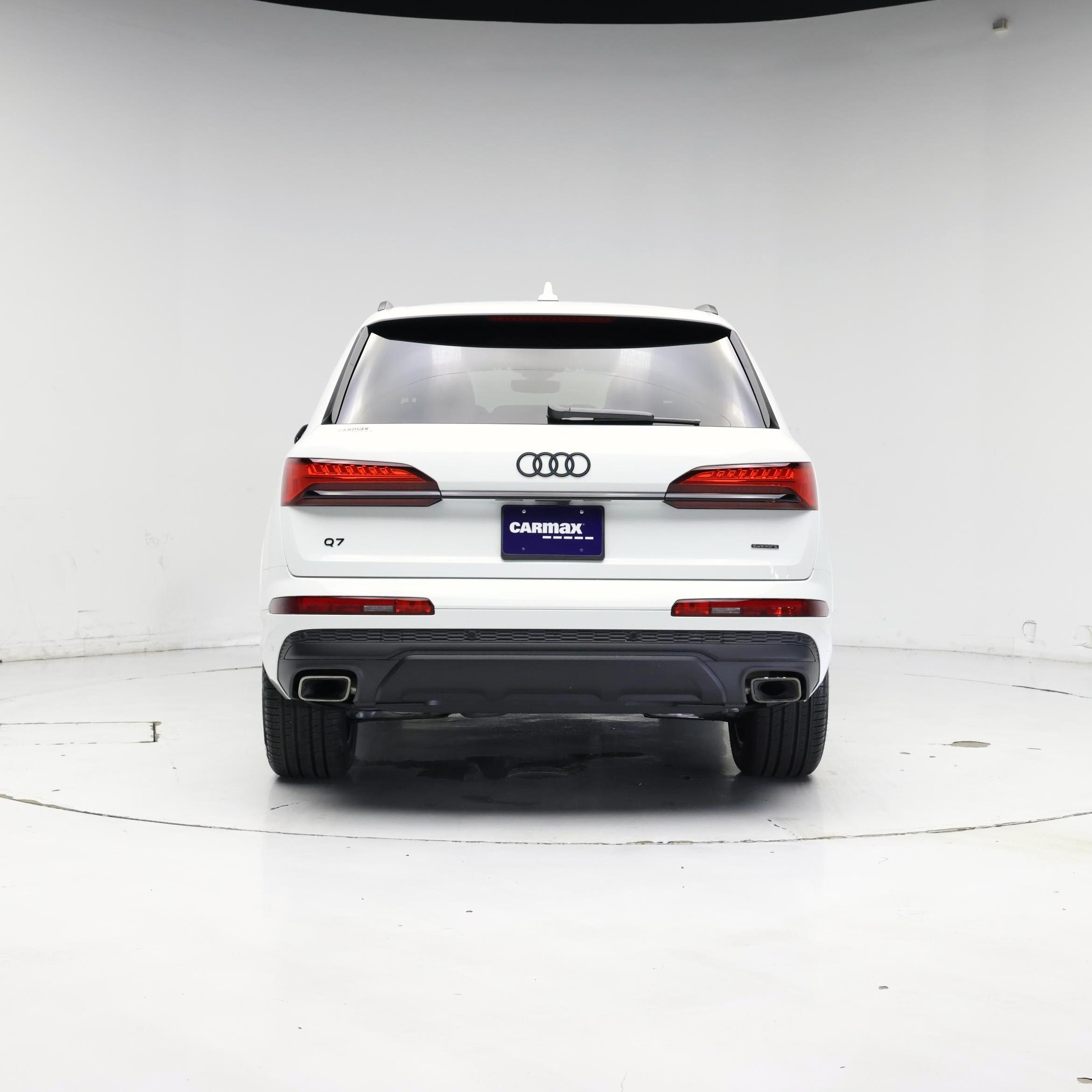 Thumbnail: 2026 Audi Q7 - 6