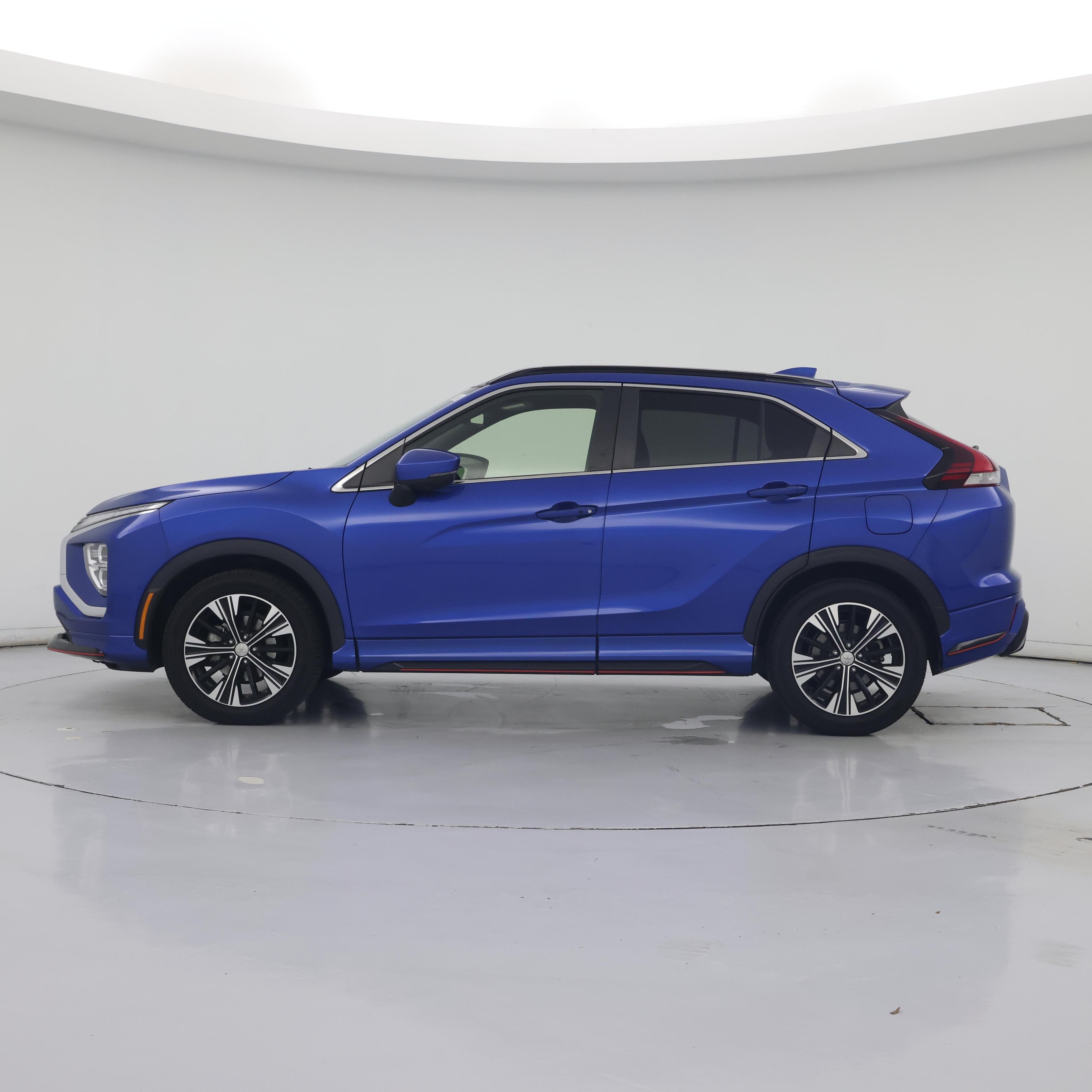 Thumbnail: 2022 Mitsubishi Eclipse Cross - 3