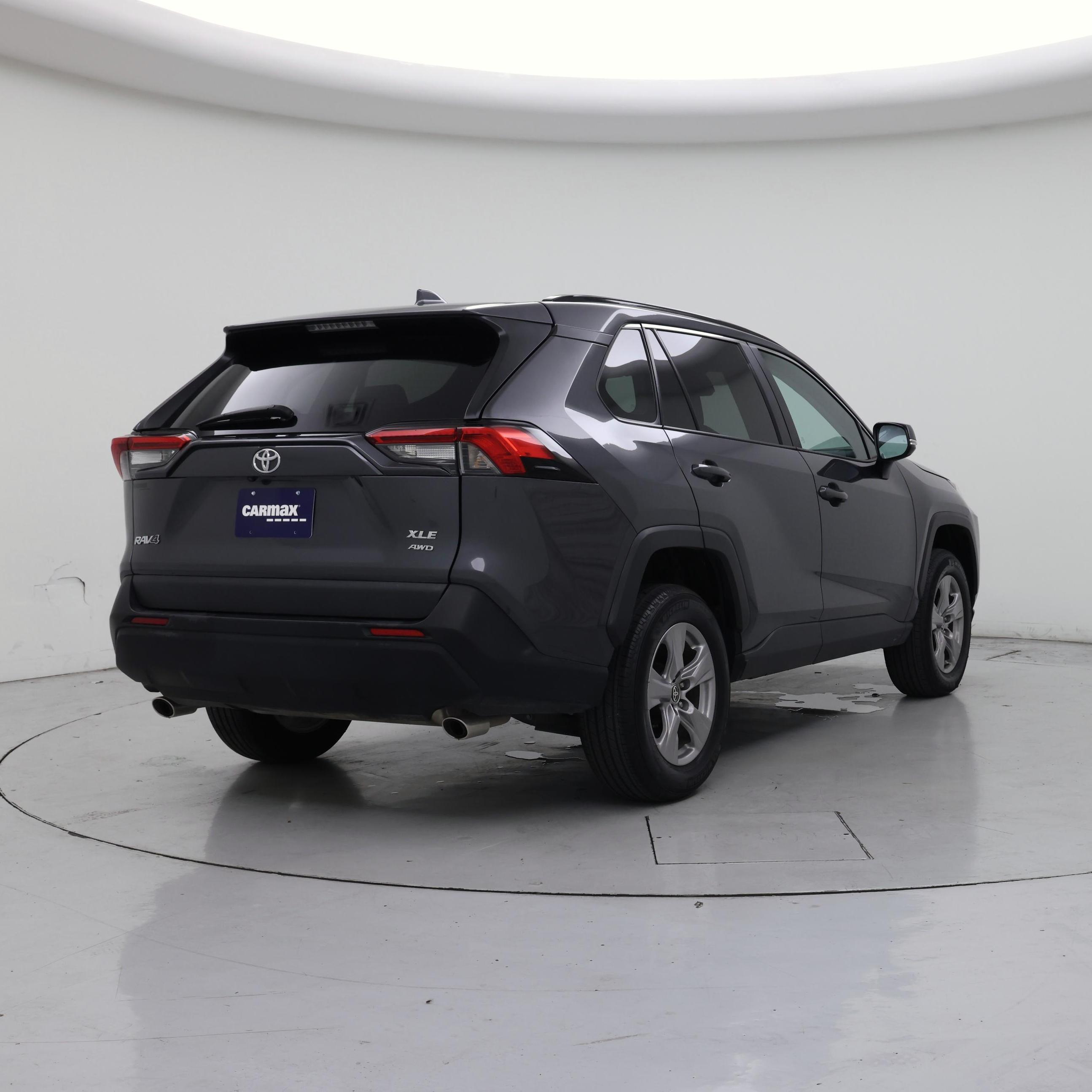 Thumbnail: 2025 Toyota RAV4 - 8