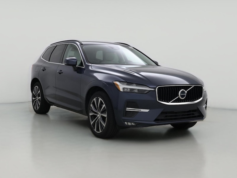 2022 Volvo XC60 B5 Momentum