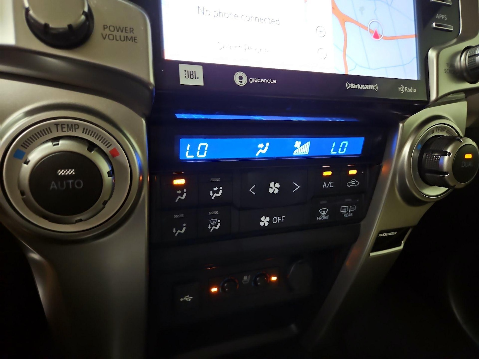 2022 Toyota 4Runner Limited - Photo 18