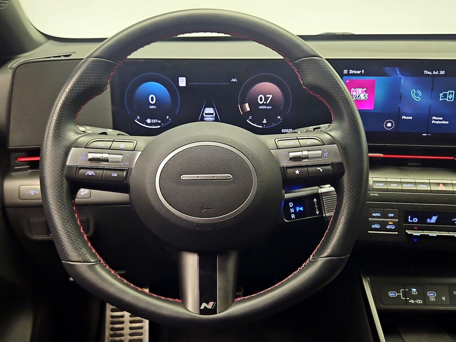 2025 Hyundai Kona N Line S - Photo 11