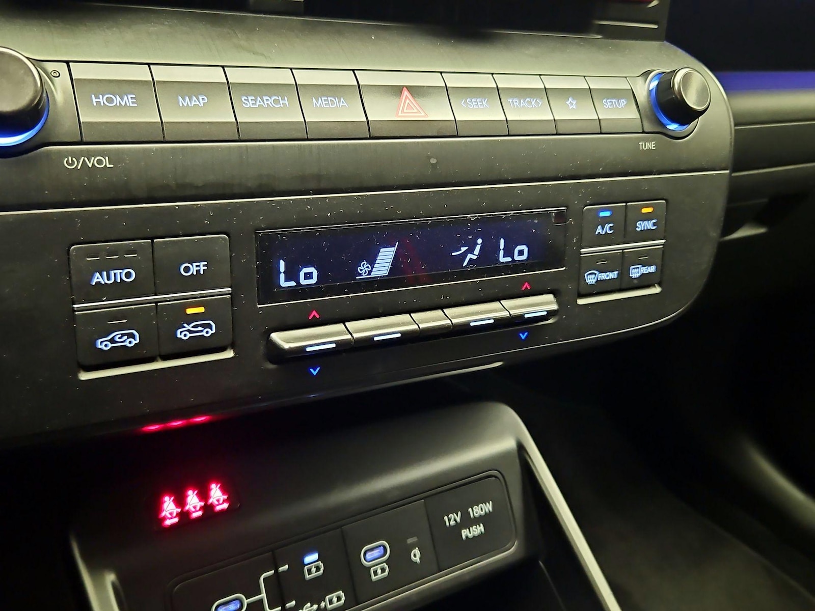 2025 Hyundai Kona N Line S - Photo 17