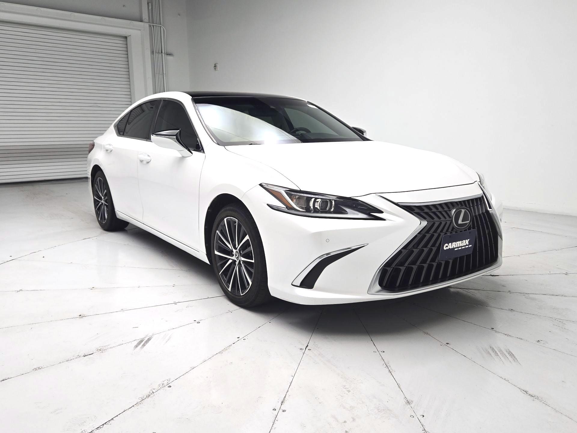 Thumbnail: 2023 Lexus ES - 1