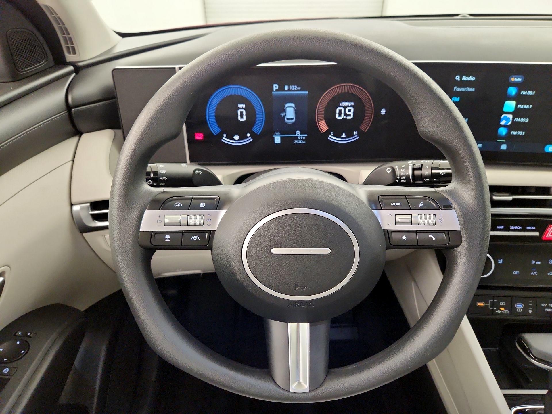 Thumbnail: 2025 Hyundai Tucson - 10