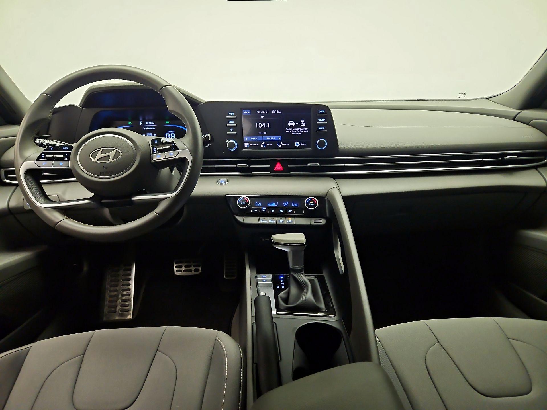 Thumbnail: 2025 Hyundai Elantra - 9