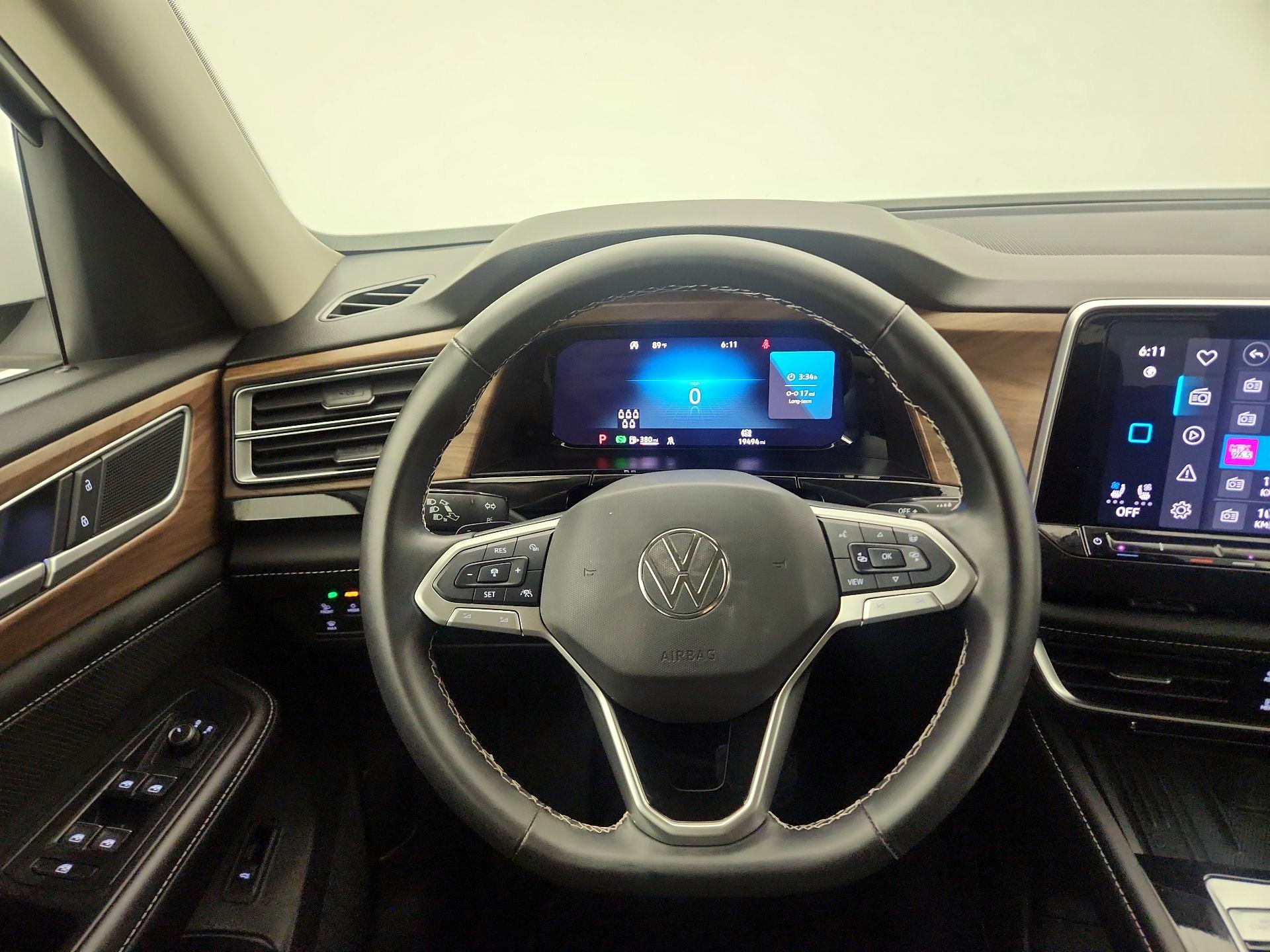 Thumbnail: 2025 Volkswagen Atlas - 10