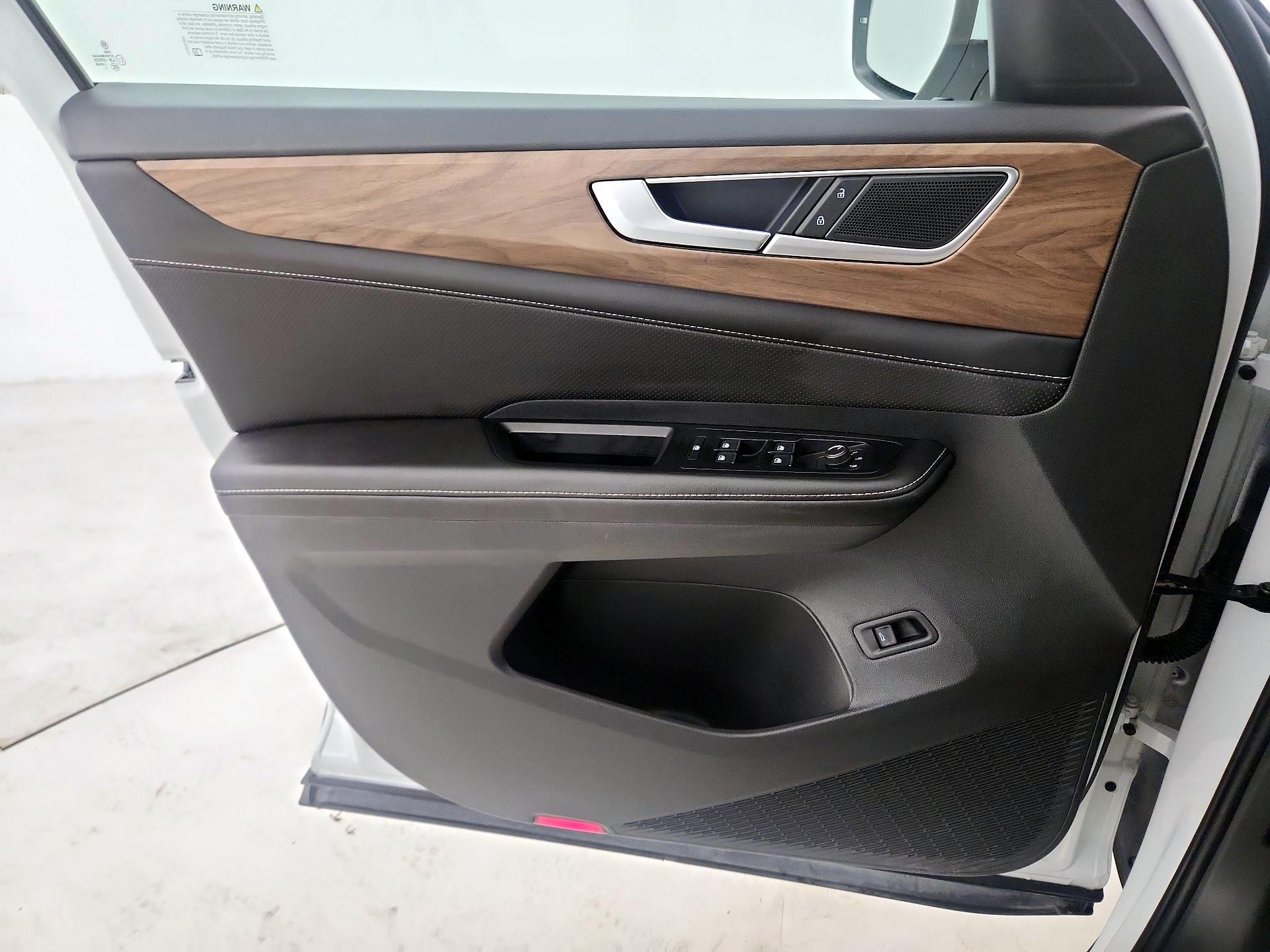Thumbnail: 2025 Volkswagen Atlas - 12