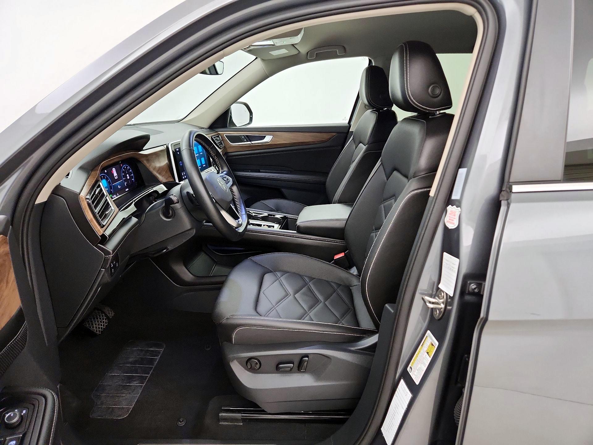 Thumbnail: 2025 Volkswagen Atlas - 11