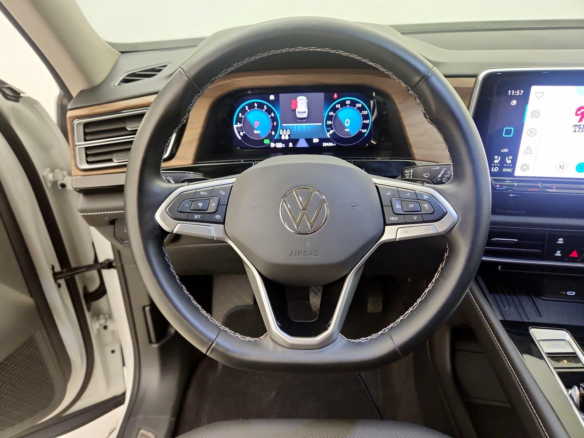 Thumbnail: 2025 Volkswagen Atlas - 10