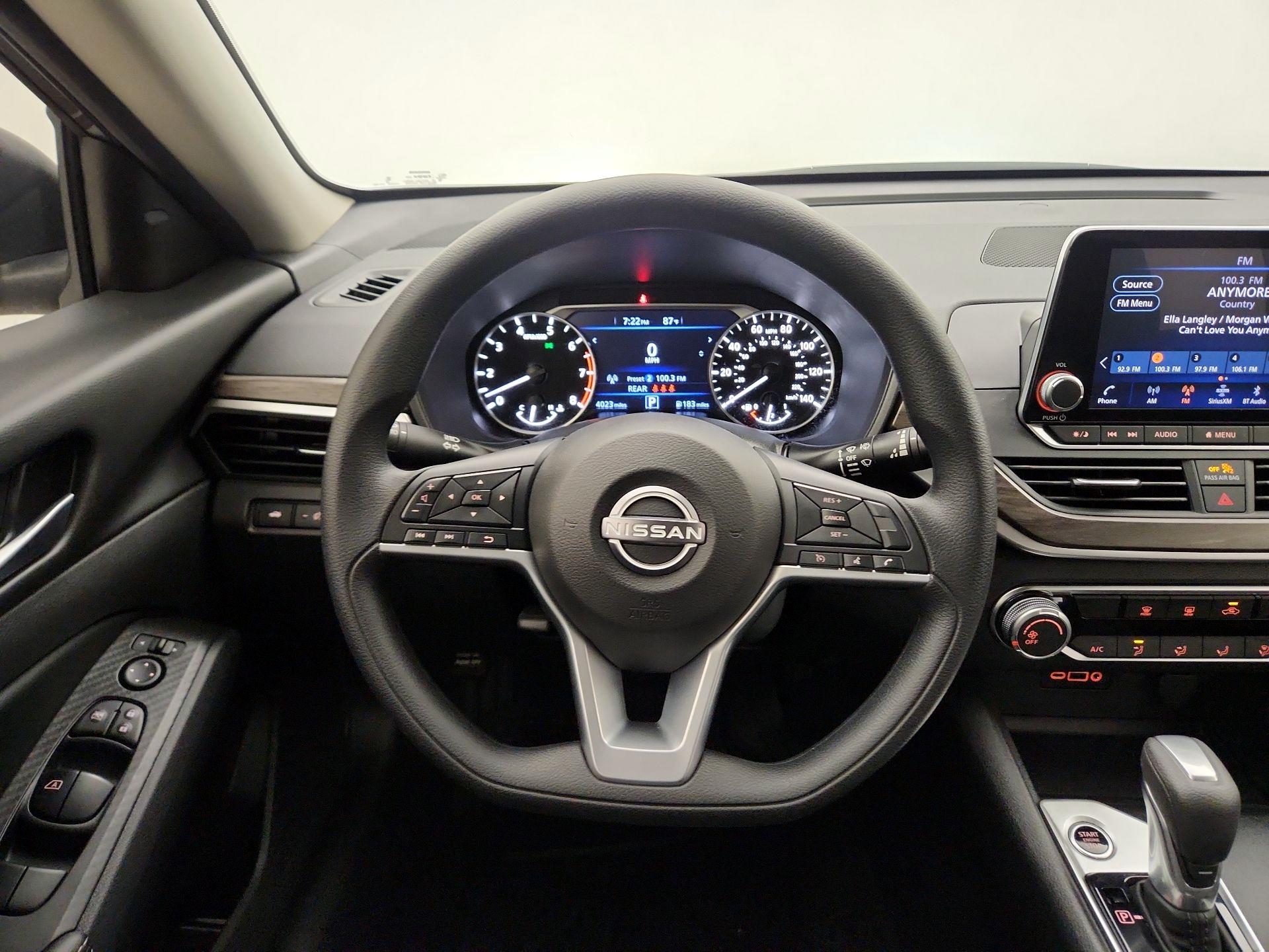 Thumbnail: 2025 Nissan Altima - 10