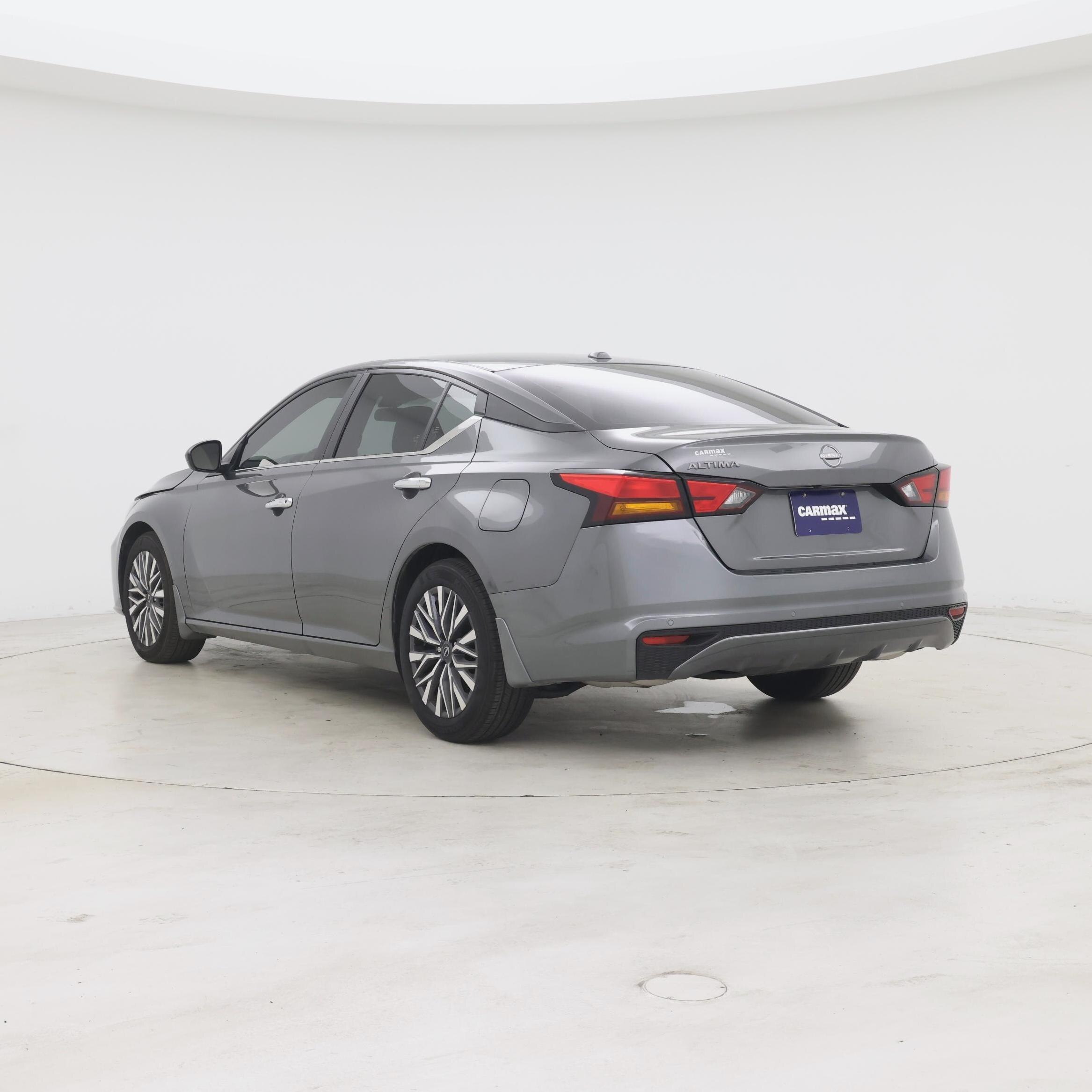 Thumbnail: 2025 Nissan Altima - 2