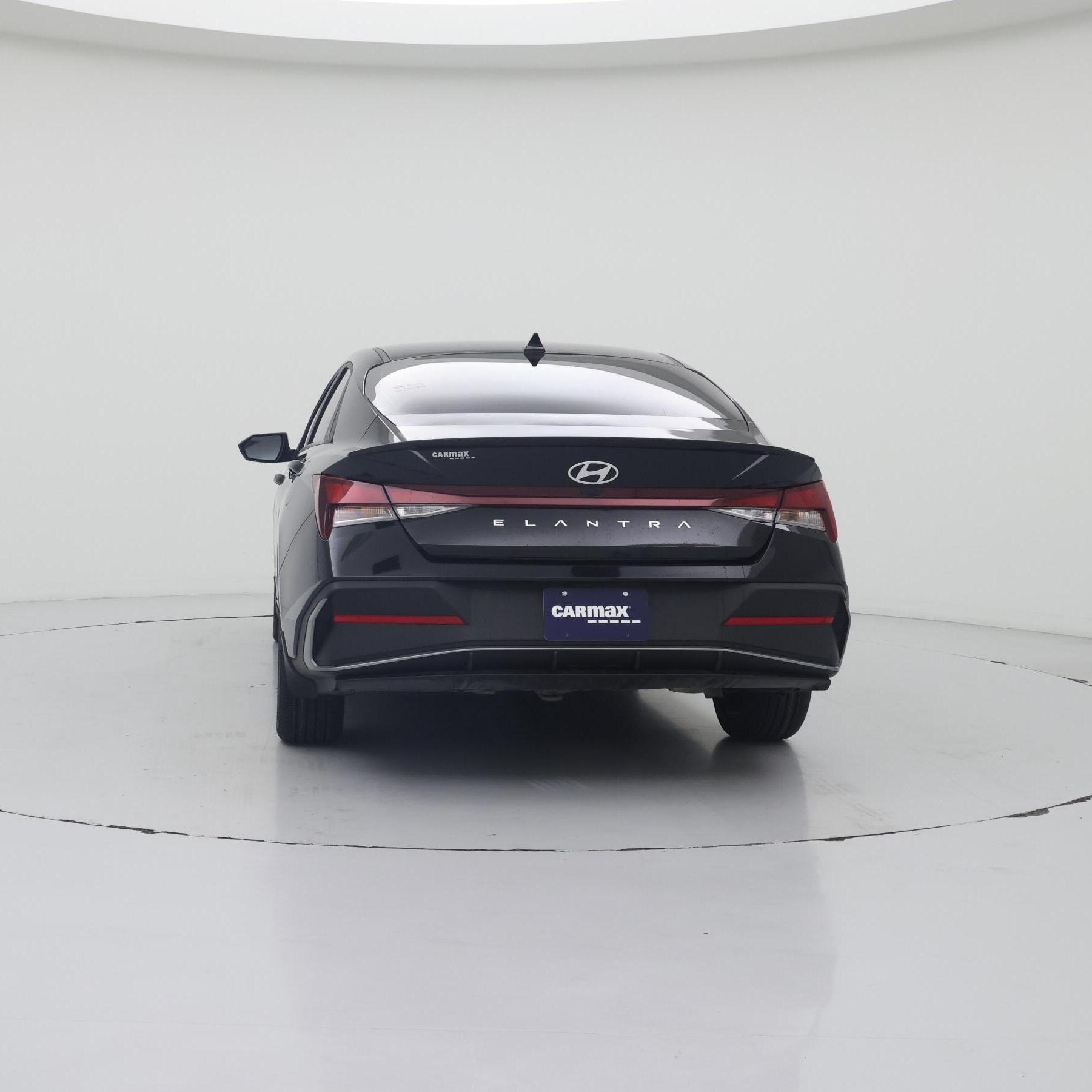 Thumbnail: 2025 Hyundai Elantra - 6